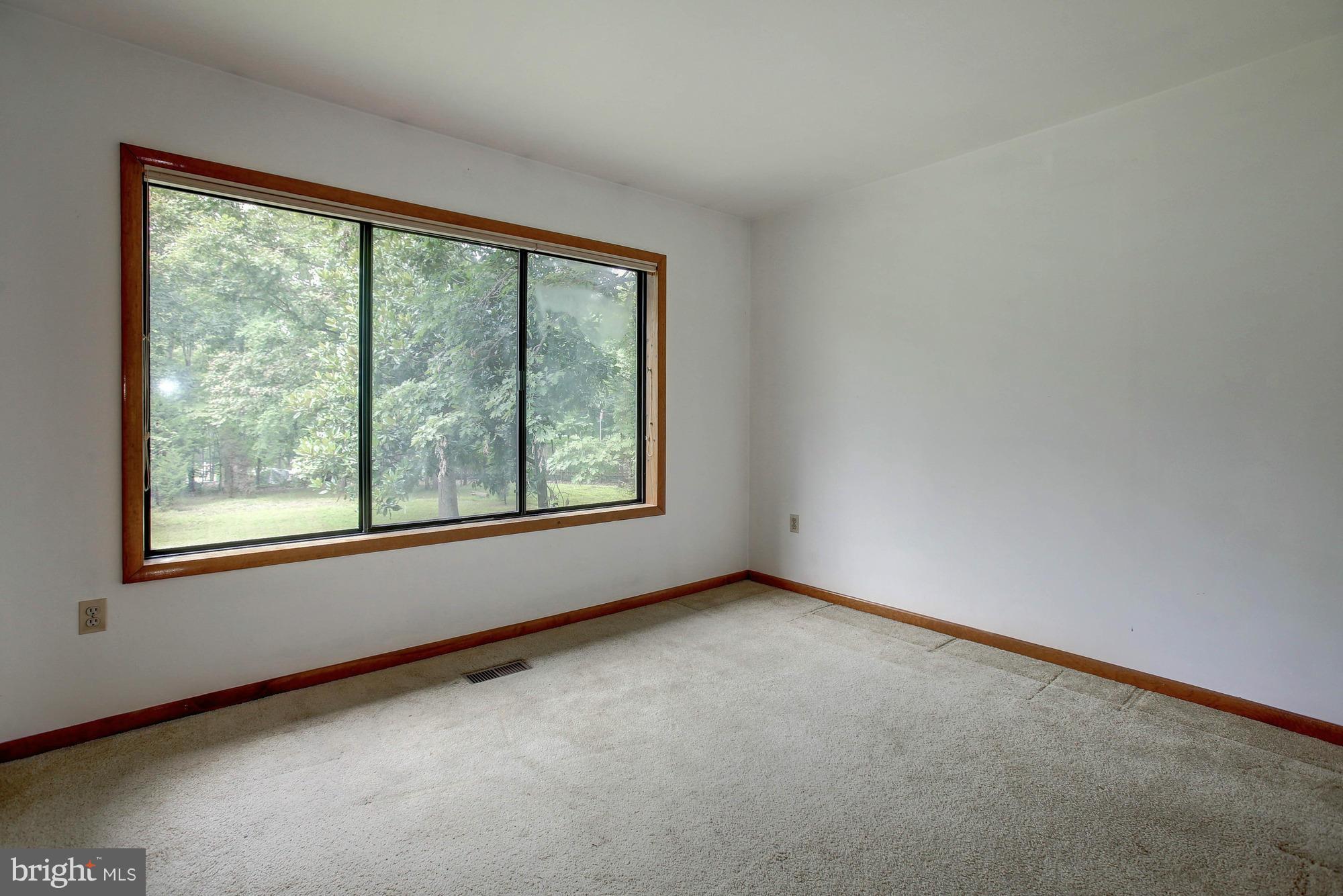 HUNTERS GROVE ESTATES - Residential