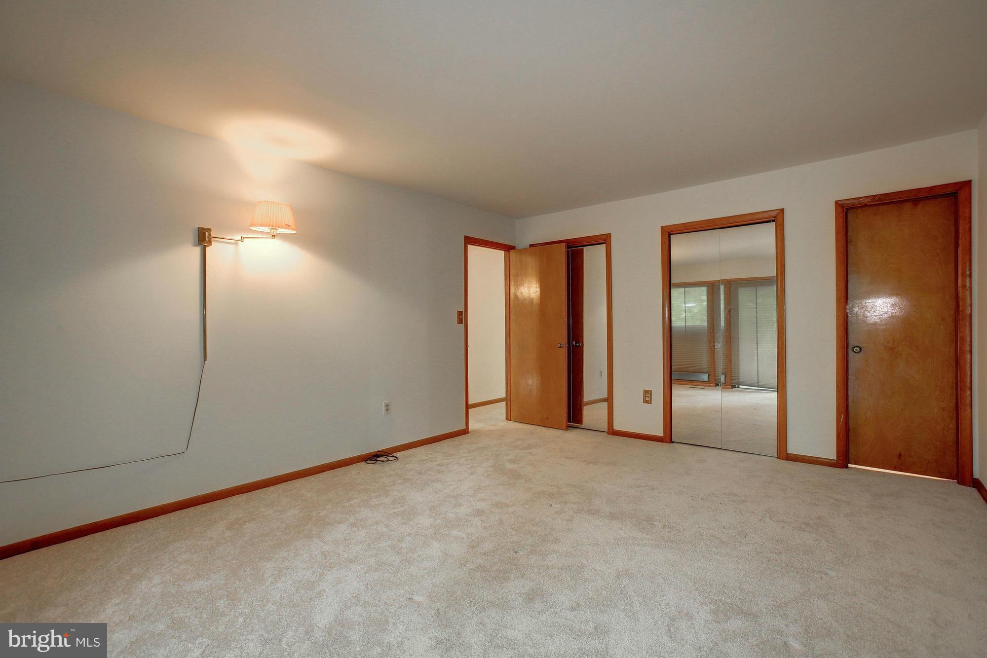 HUNTERS GROVE ESTATES - Residential