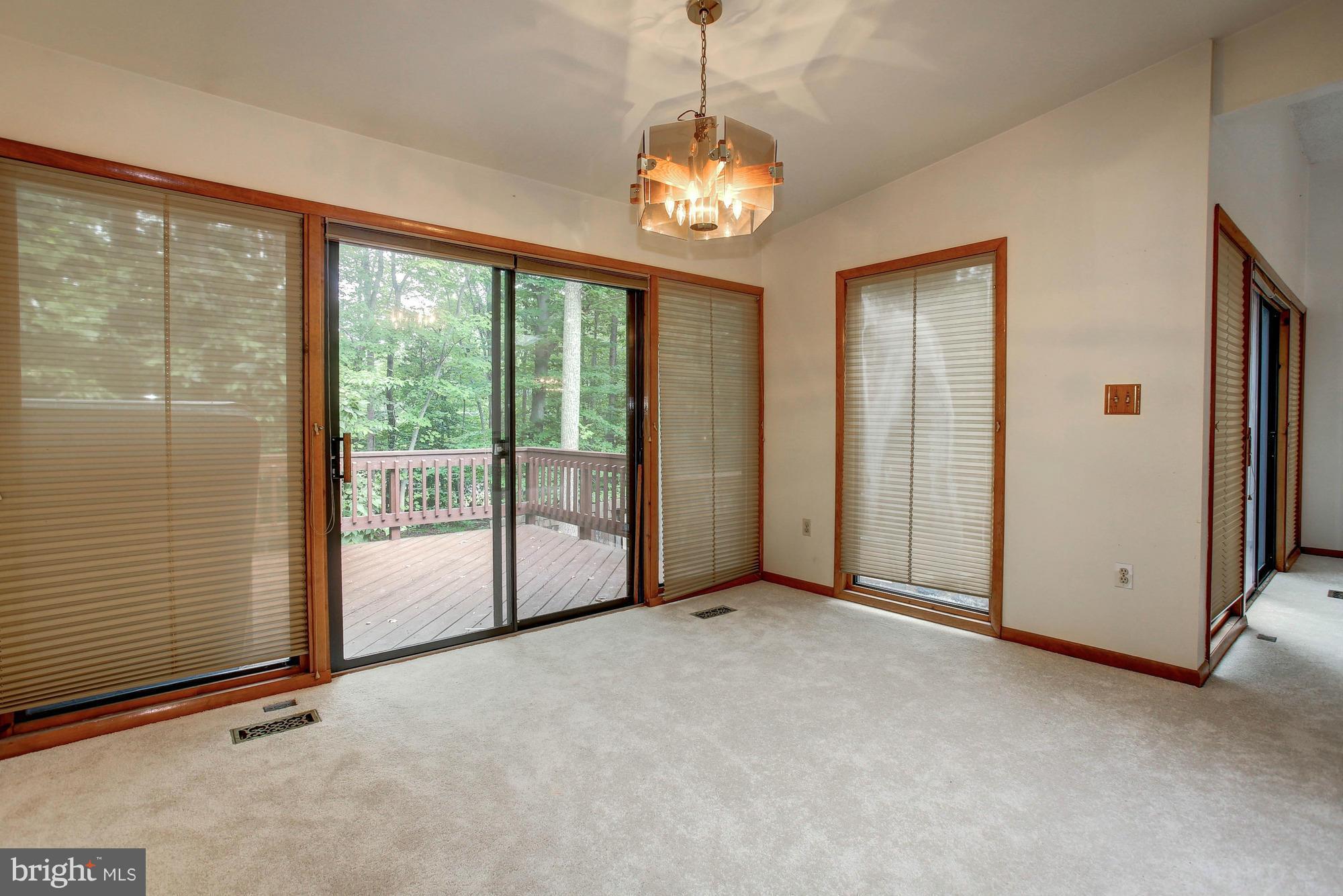 HUNTERS GROVE ESTATES - Residential