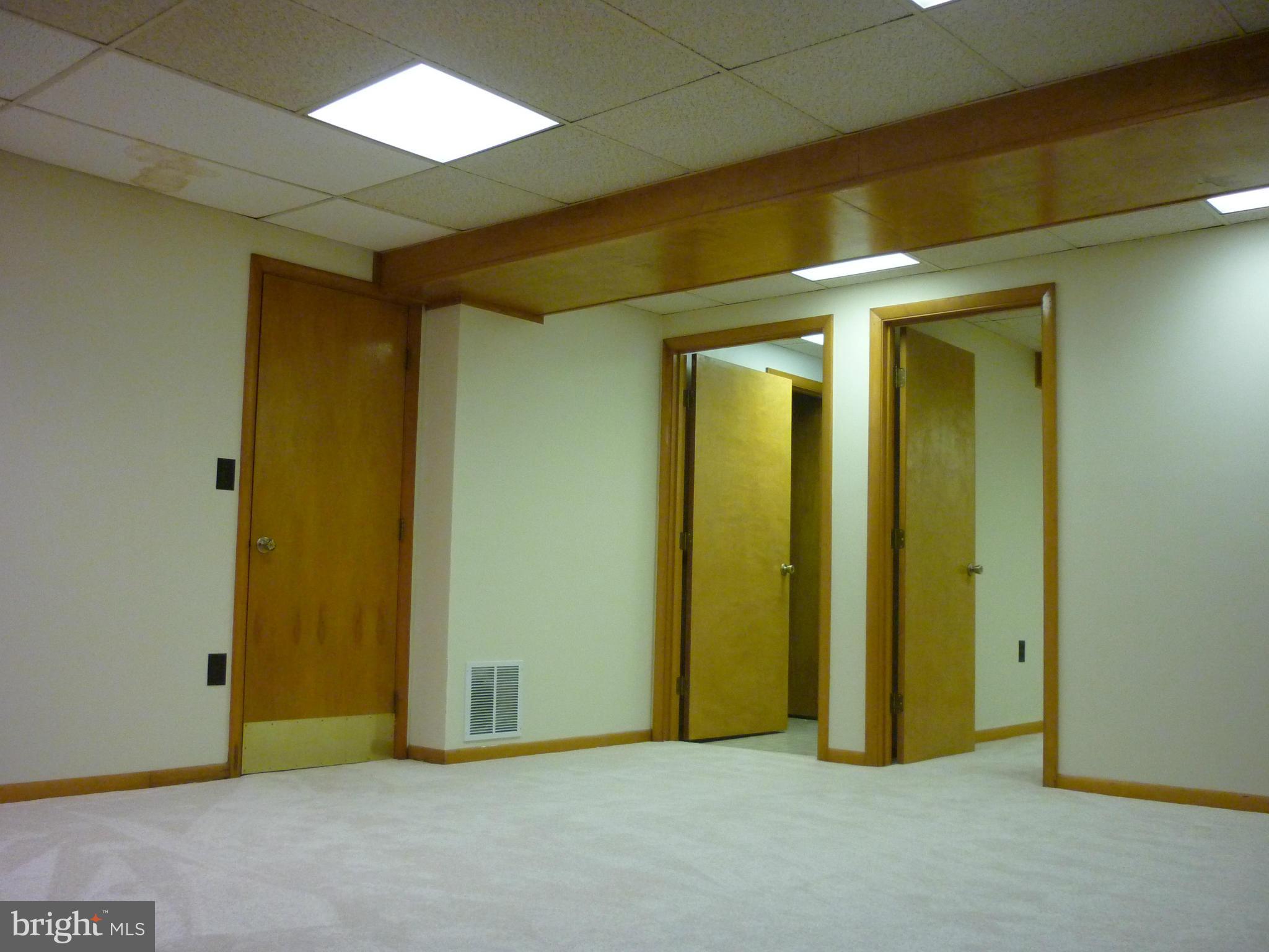 HUNTERS GROVE ESTATES - Residential