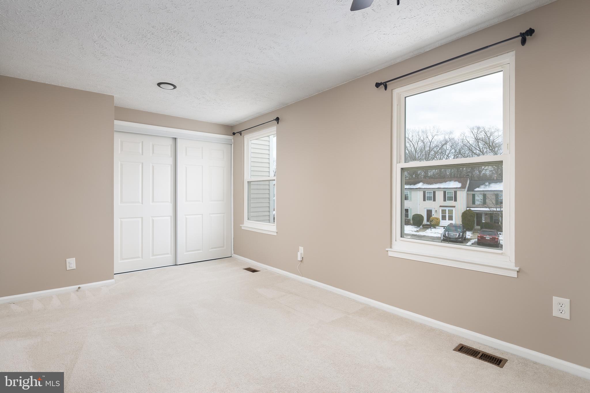 POHICK VILLAGE - Residential