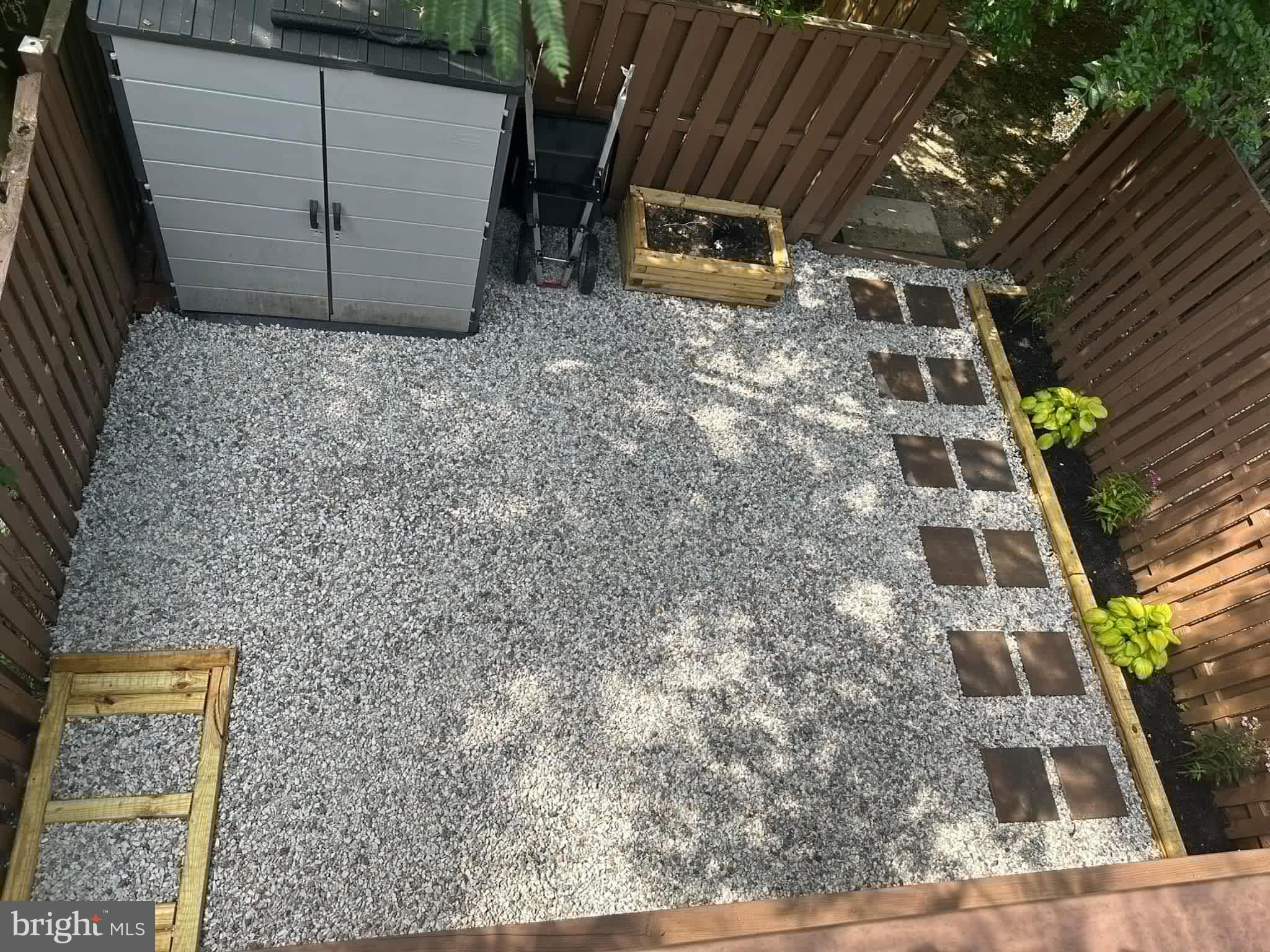 POHICK VILLAGE - Residential