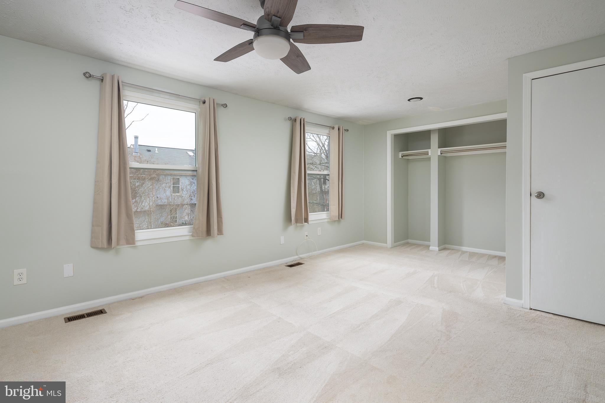 POHICK VILLAGE - Residential