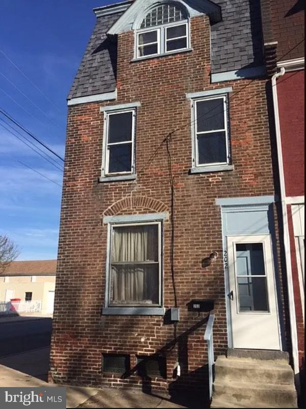 202 FRANKLIN STREET