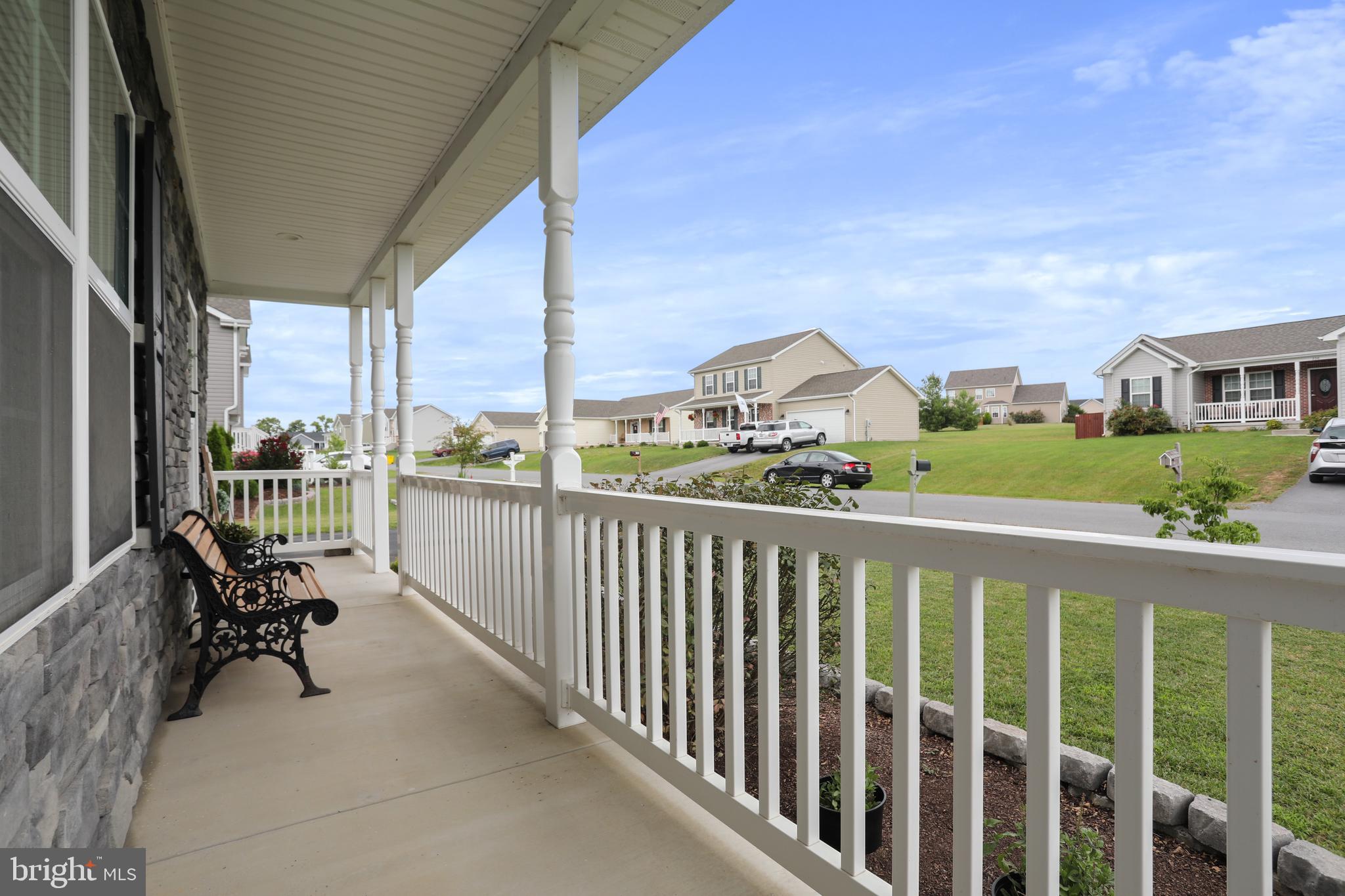 SPRING HILL - Residential