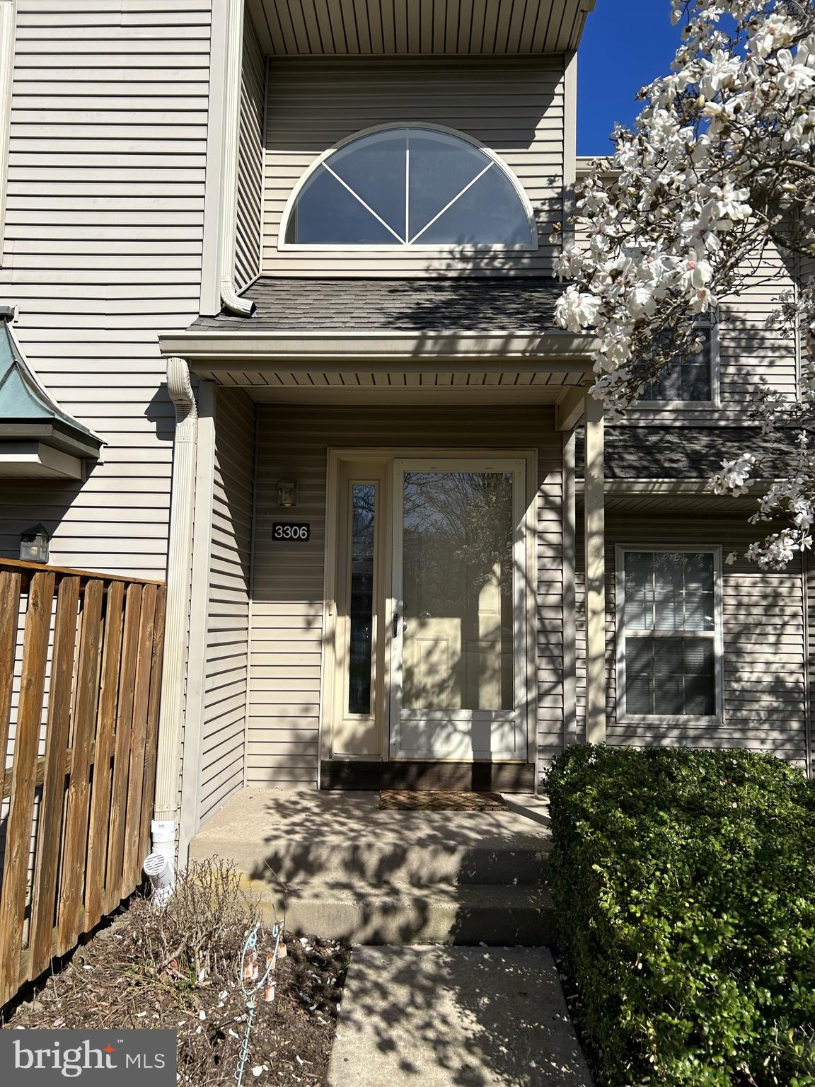 3306 WALTHAM COURT 3306