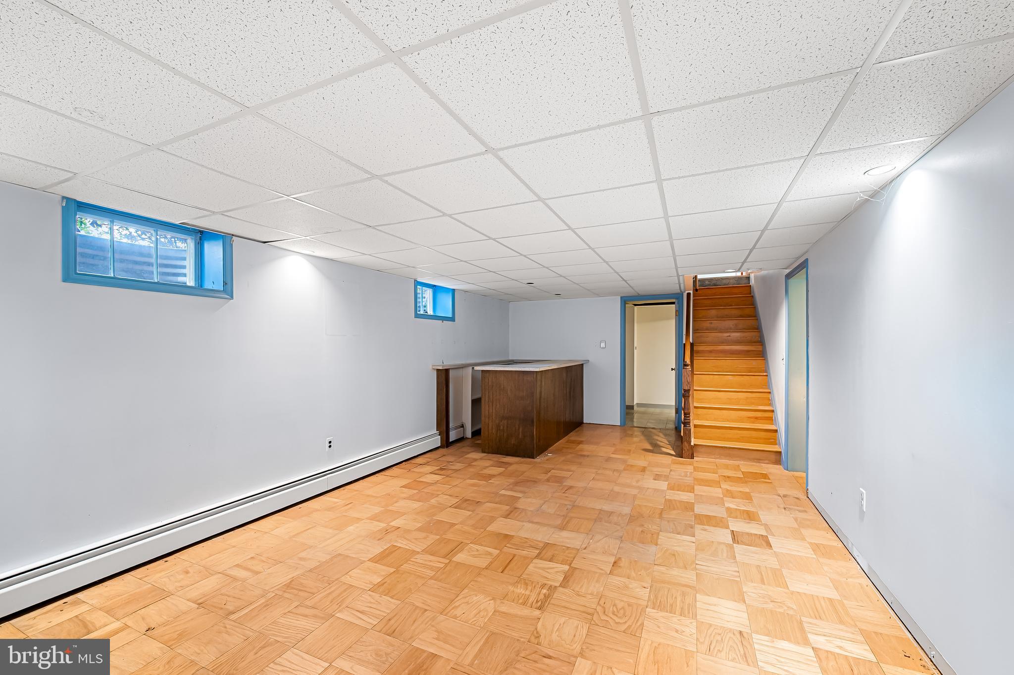 LAUREL BROOK - Residential