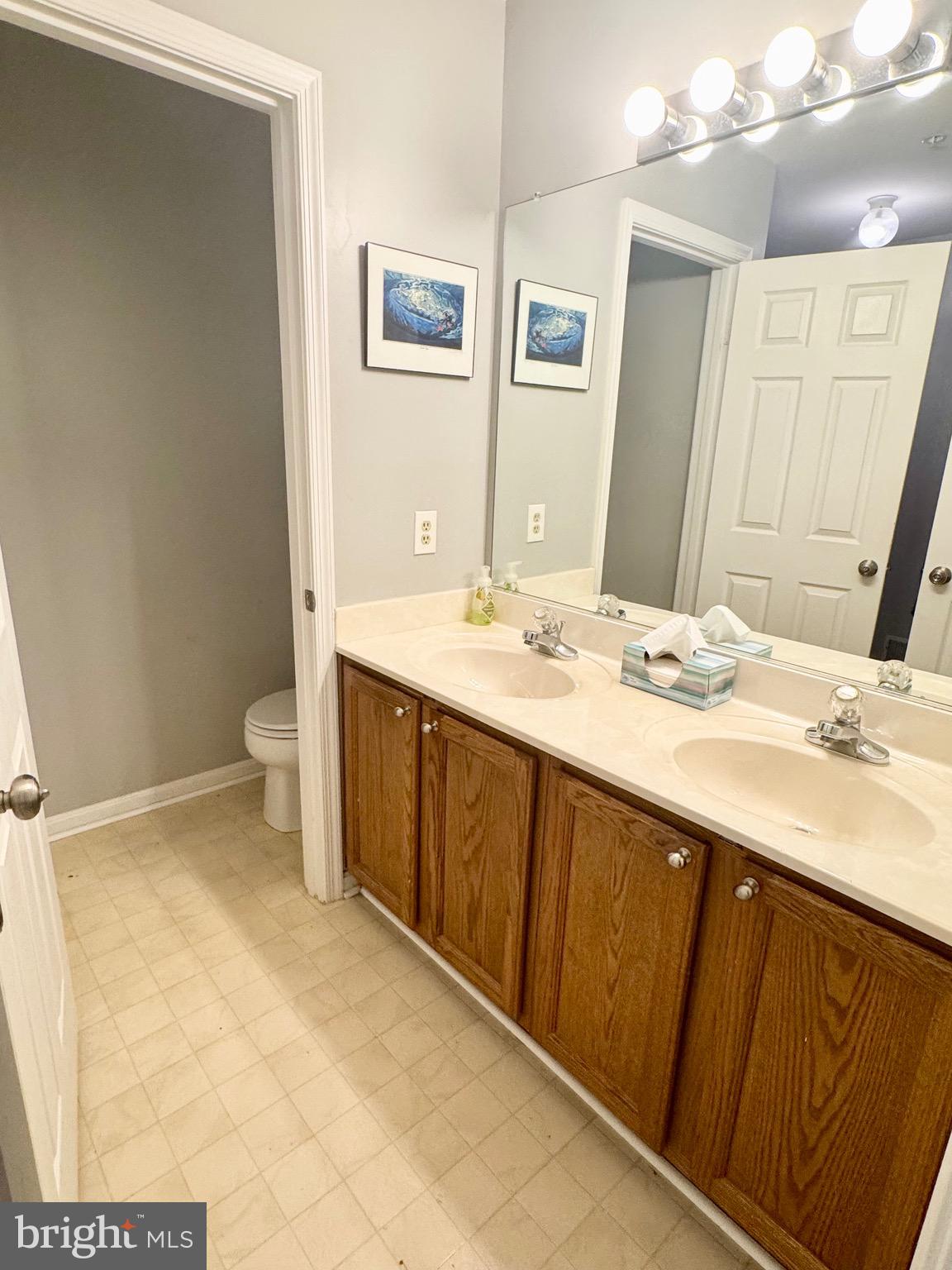 MAPLE WOODS - Residential