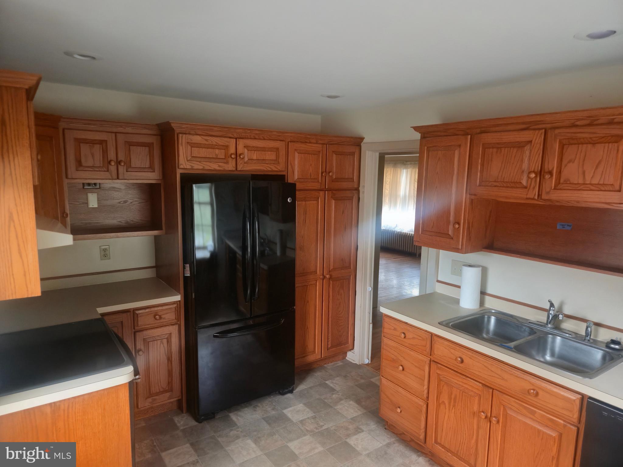100 N GUTHRIESVILLE ROAD
