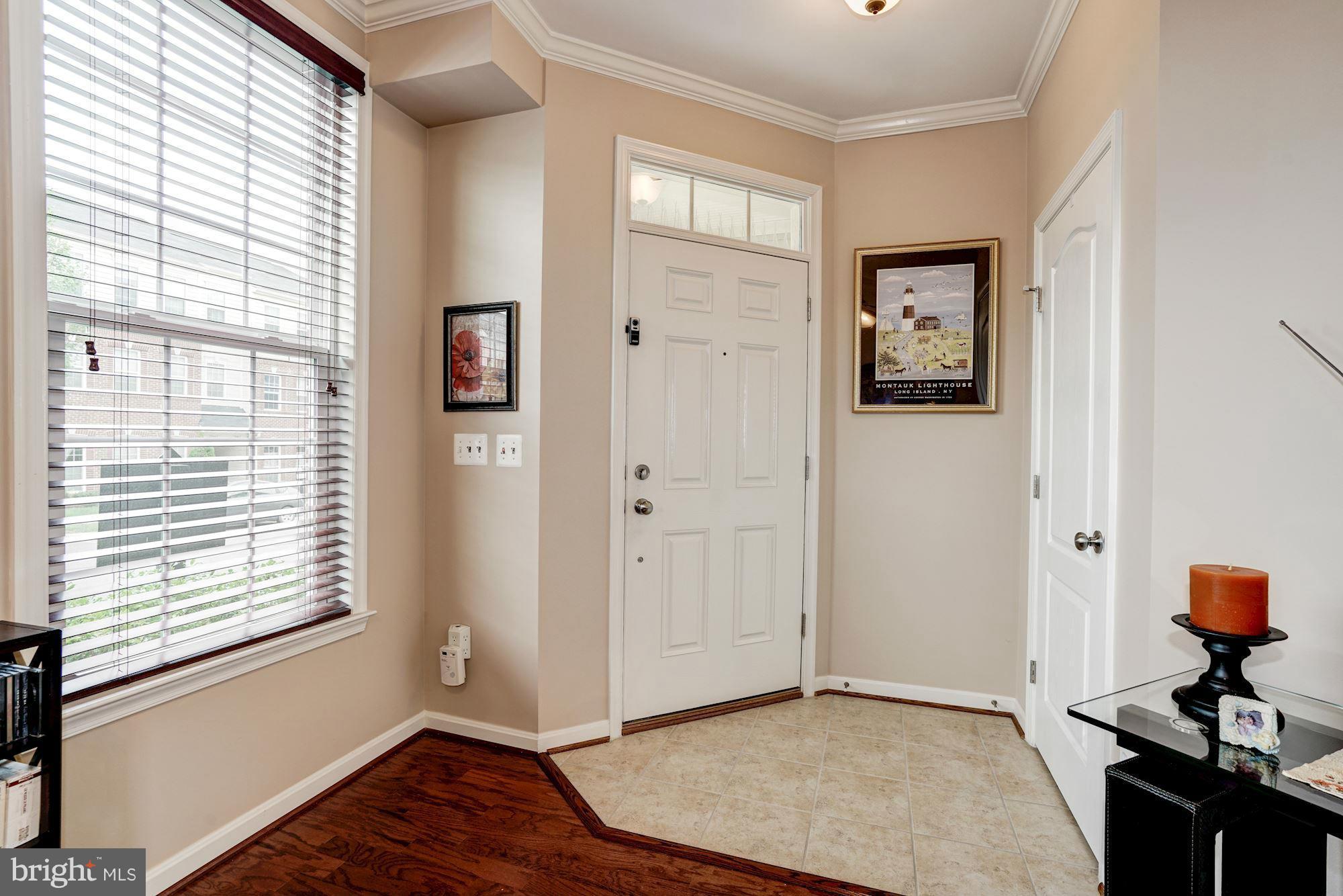 LINDEN ROW CONDOMINIUM - Residential