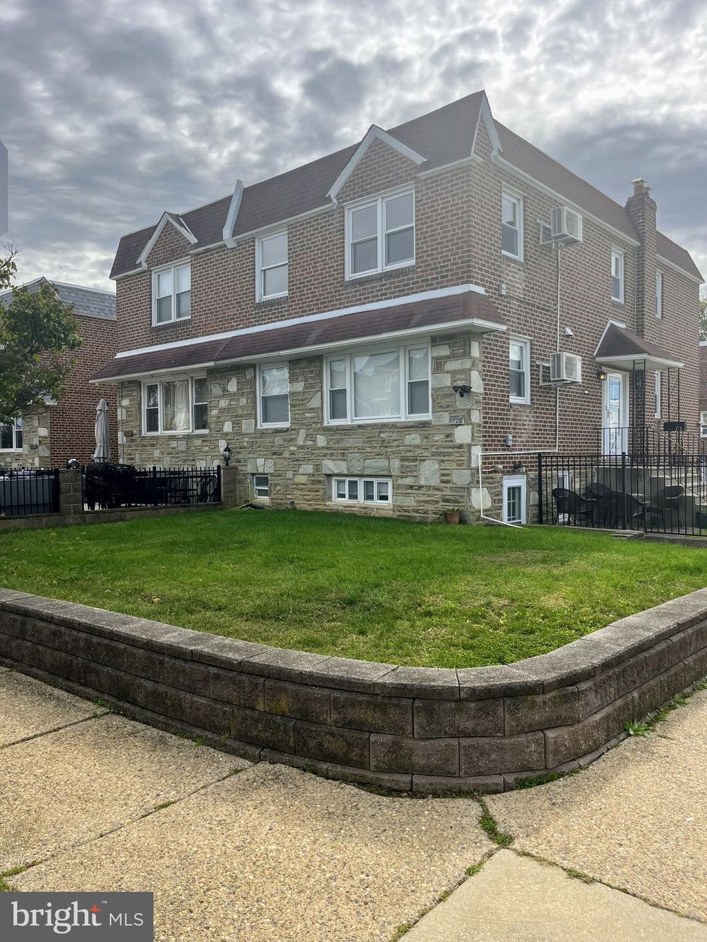 Photo of 1700 Kendrick Street, PHILADELPHIA, PA 19152 (MLS # PAPH2540192)