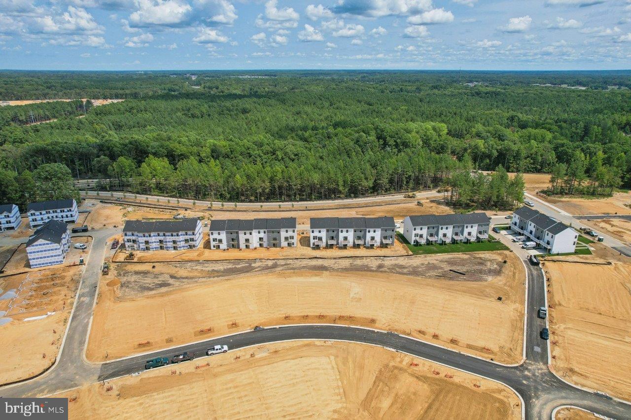 PINEGROVE - Residential