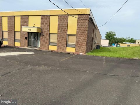 1675 BUSTLETON PIKE FEASTERVILLE TREVOSE PA 19053