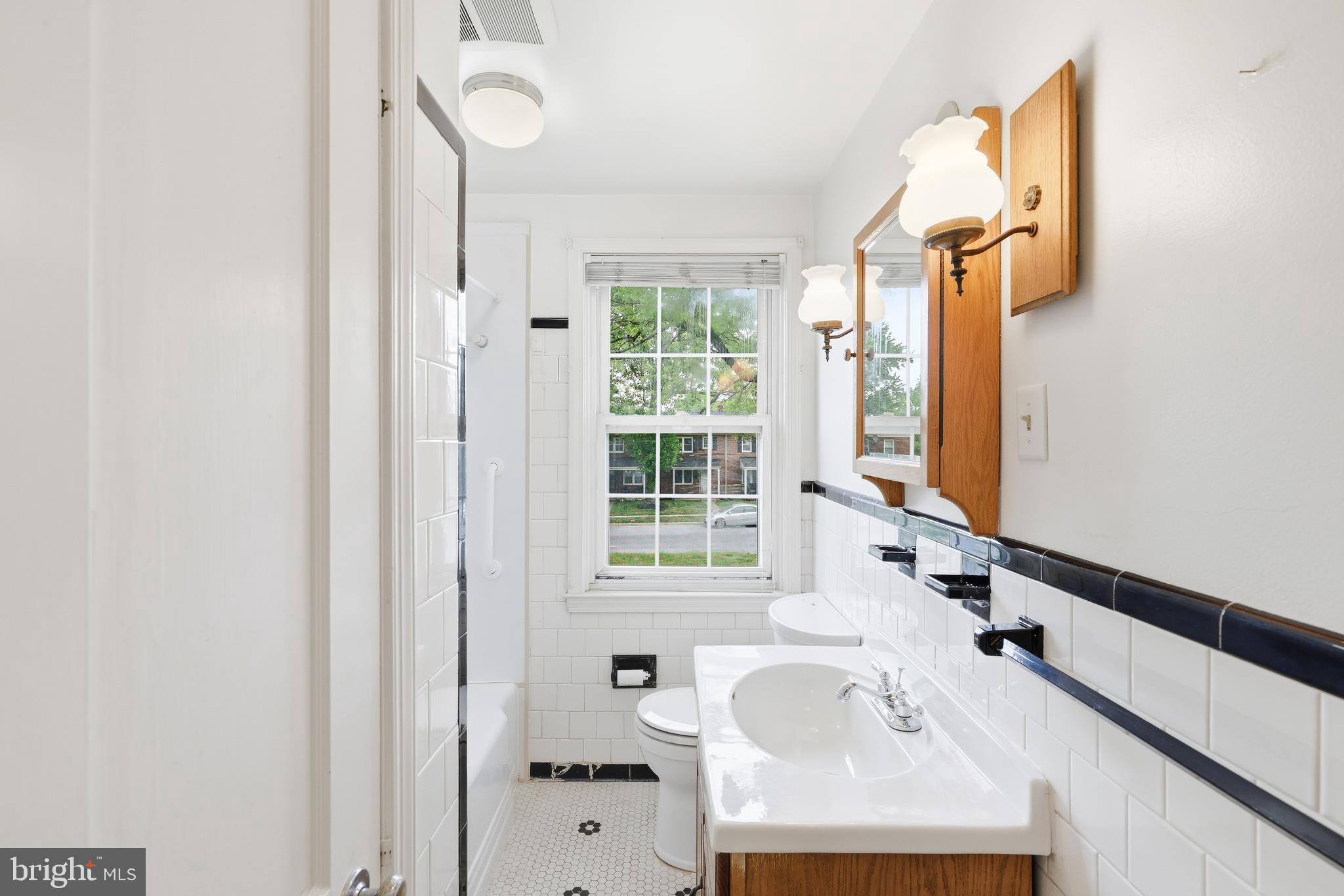 TOWSON PARK - Residential