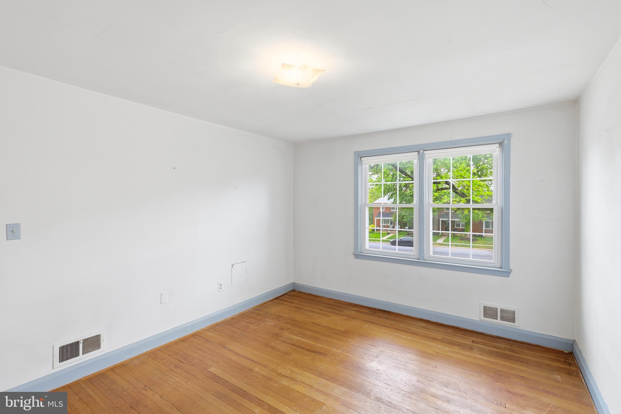 TOWSON PARK - Residential