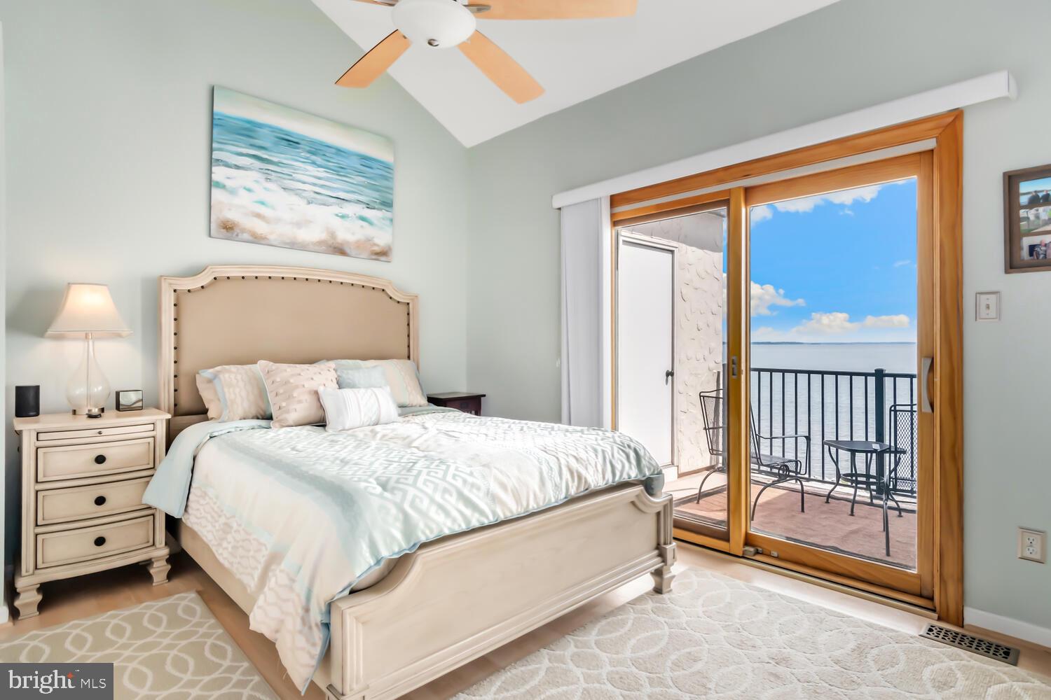 QUEENS LANDING - Residential