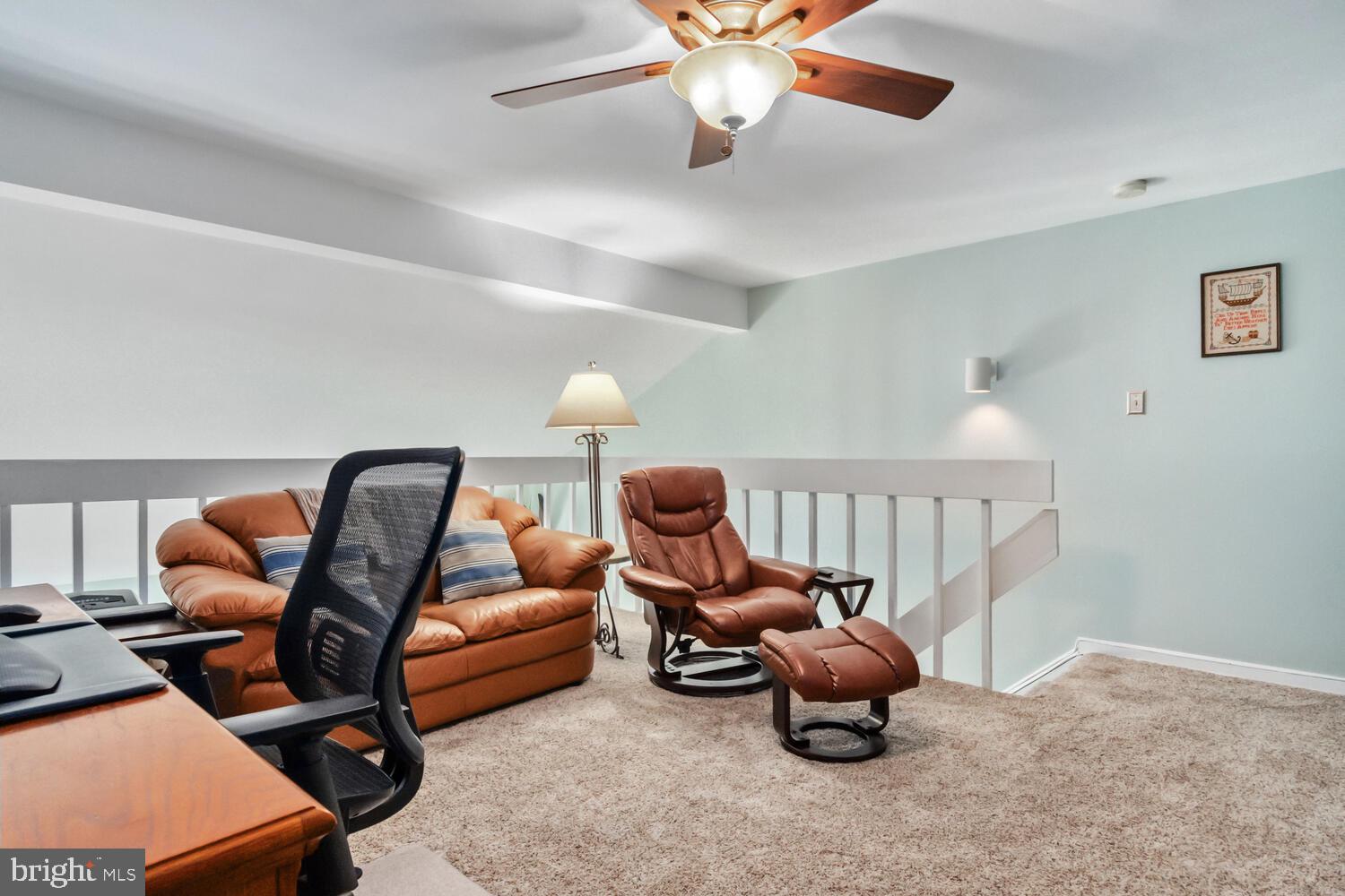 QUEENS LANDING - Residential