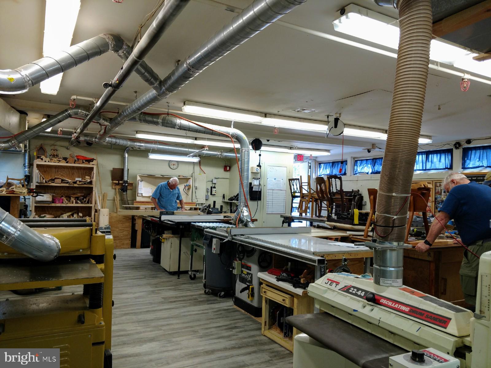 ROSSMOOR MUTUAL #11 - Residential