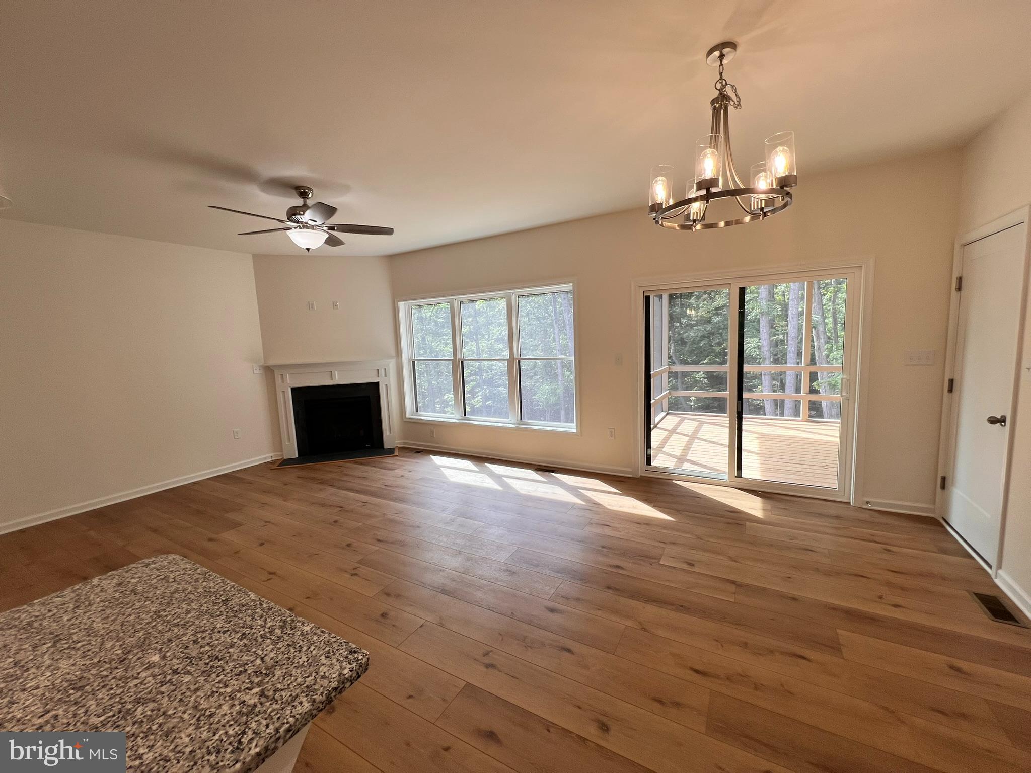 THE WOODS - Residential