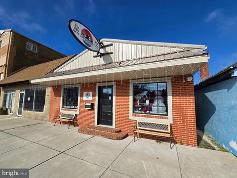 938 W MAIN STREET CRISFIELD MD 21817