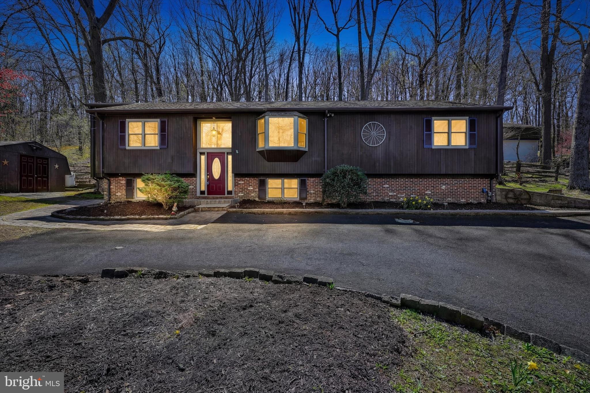 GLEN ARM - Residential