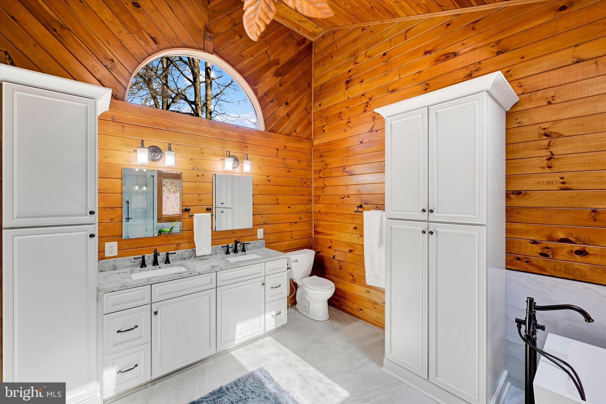 GLEN ARM - Residential