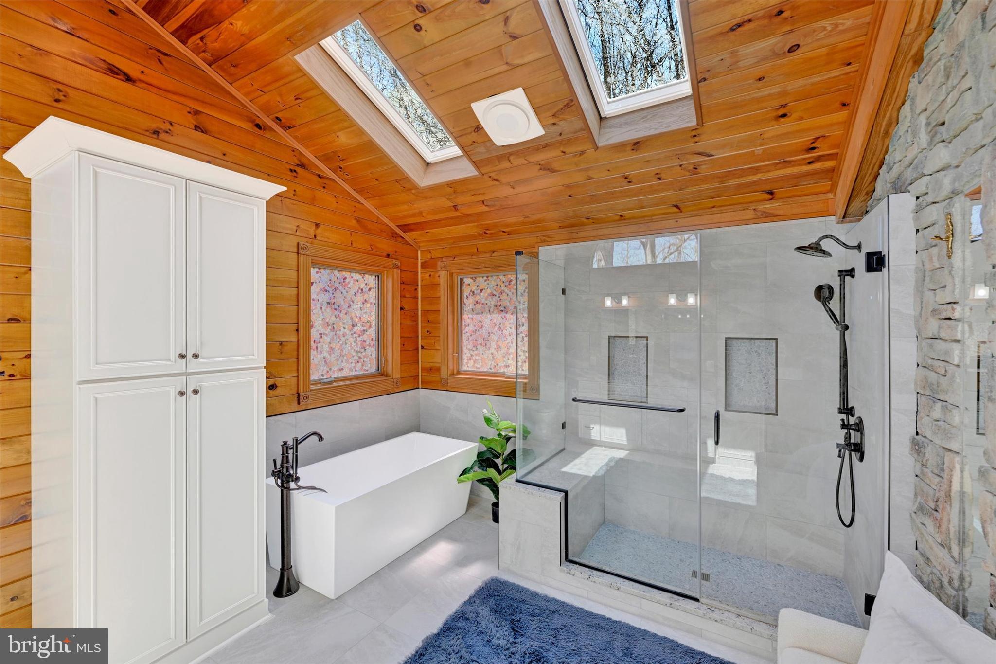 GLEN ARM - Residential