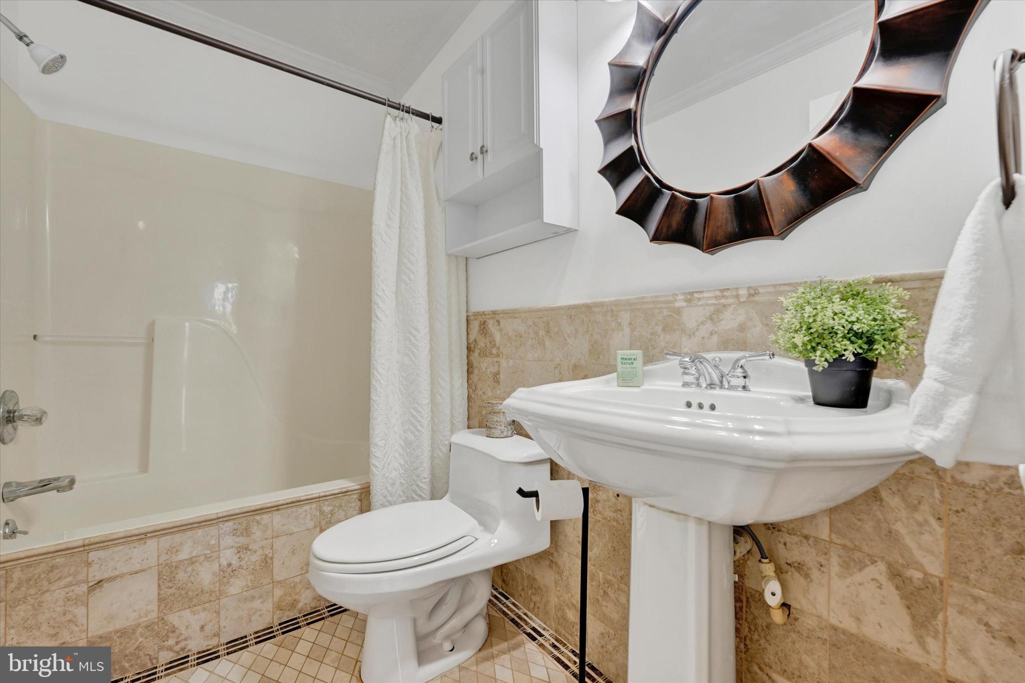 GLEN ARM - Residential