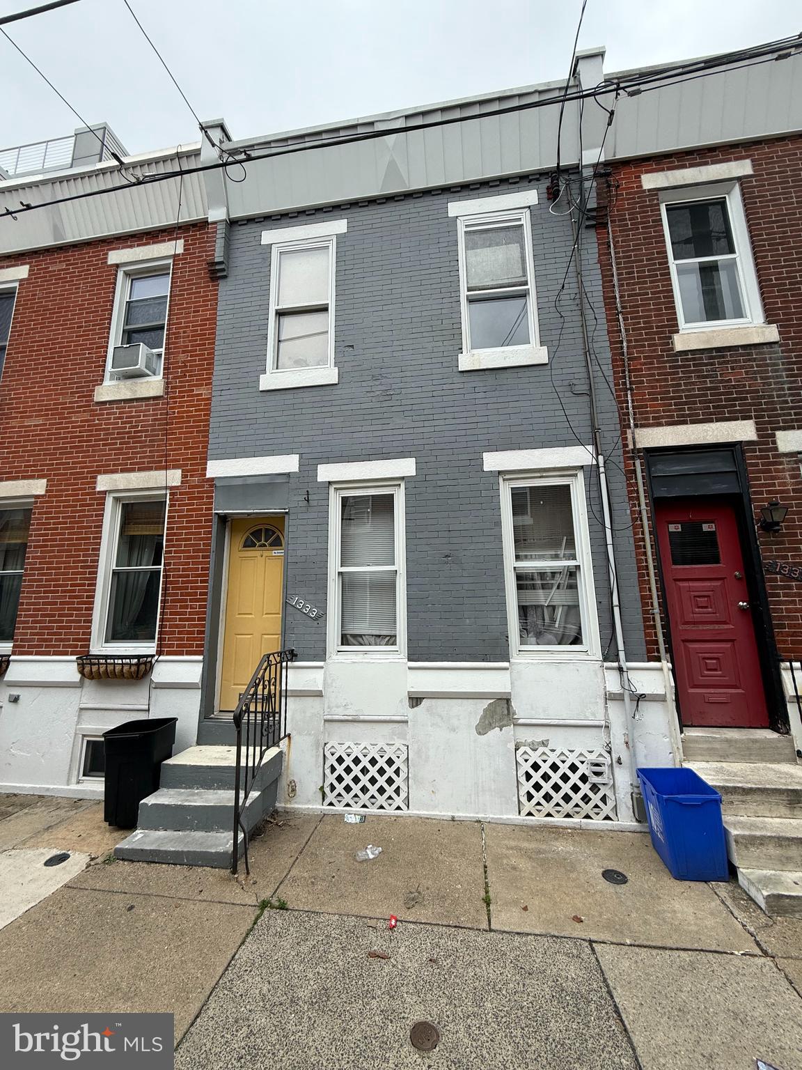 Calling all investors, flippers, and visionaries! This single-family home in the rapidly developing Grays Ferry neighborhood offers a rare opportunity to build equity and customize from the ground up. The property needs a full renovation, but with the right upgrades, it has great potential to become a valuable asset in a growing area.