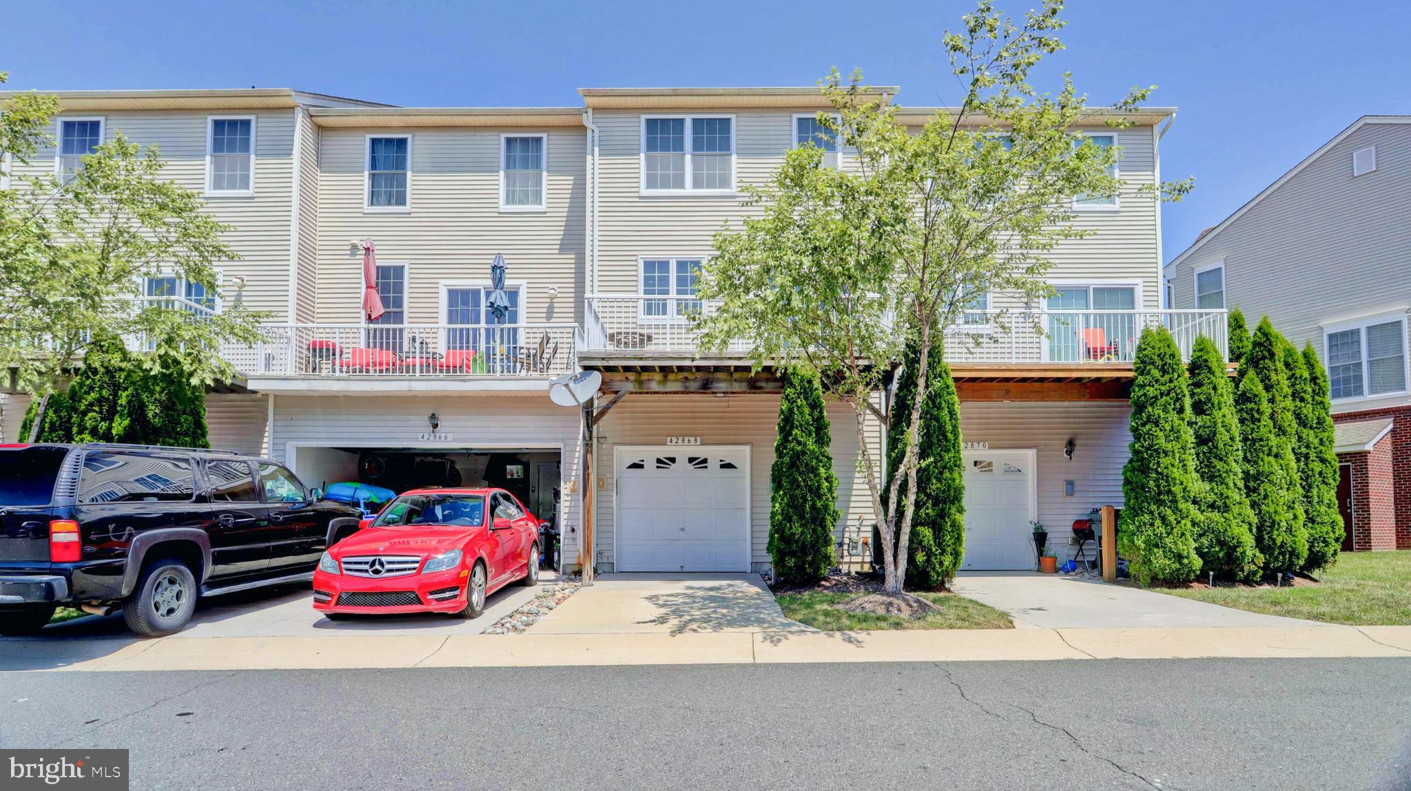 AMBERLEA AT SOUTH RIDING - Residential