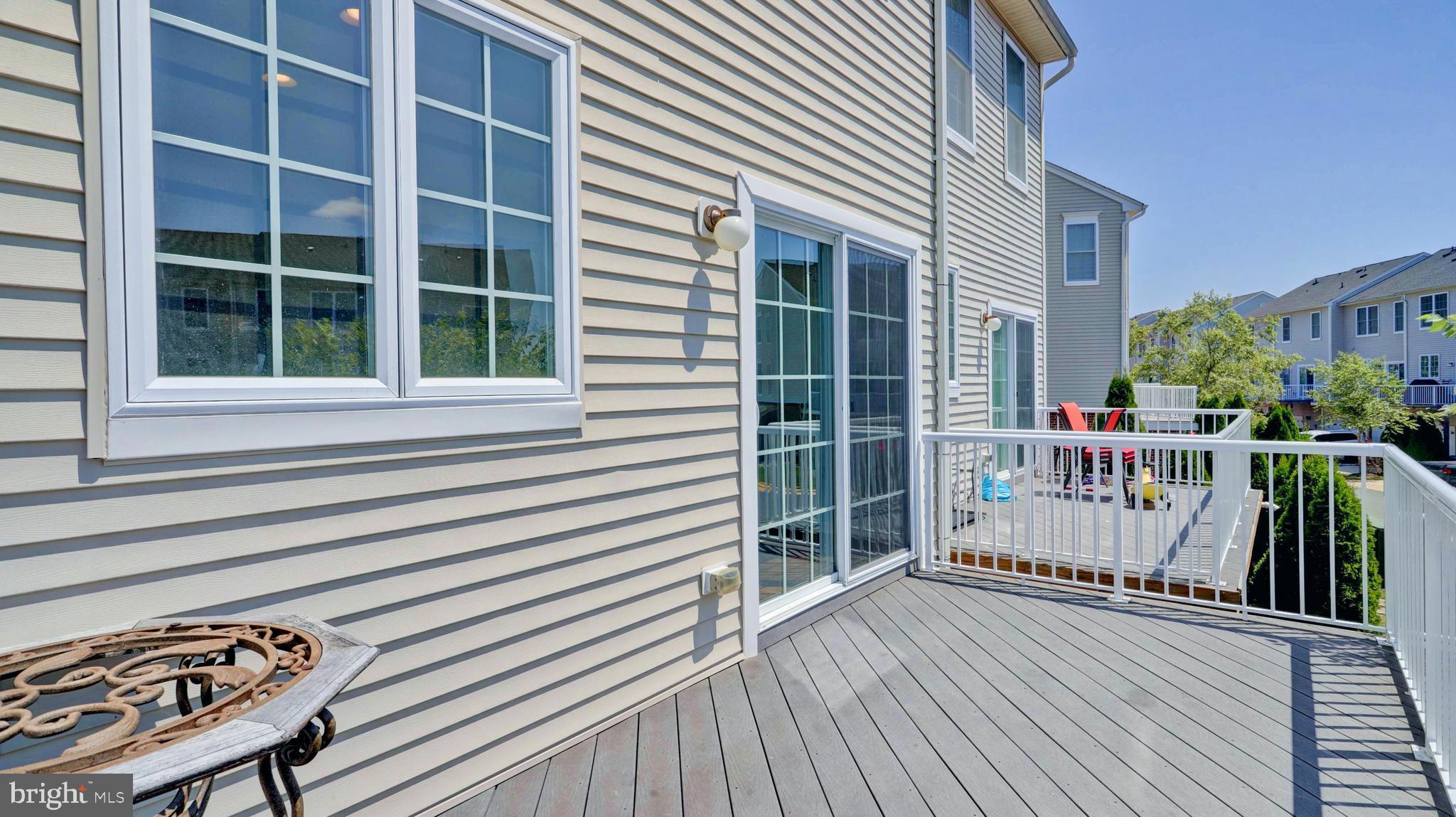 AMBERLEA AT SOUTH RIDING - Residential