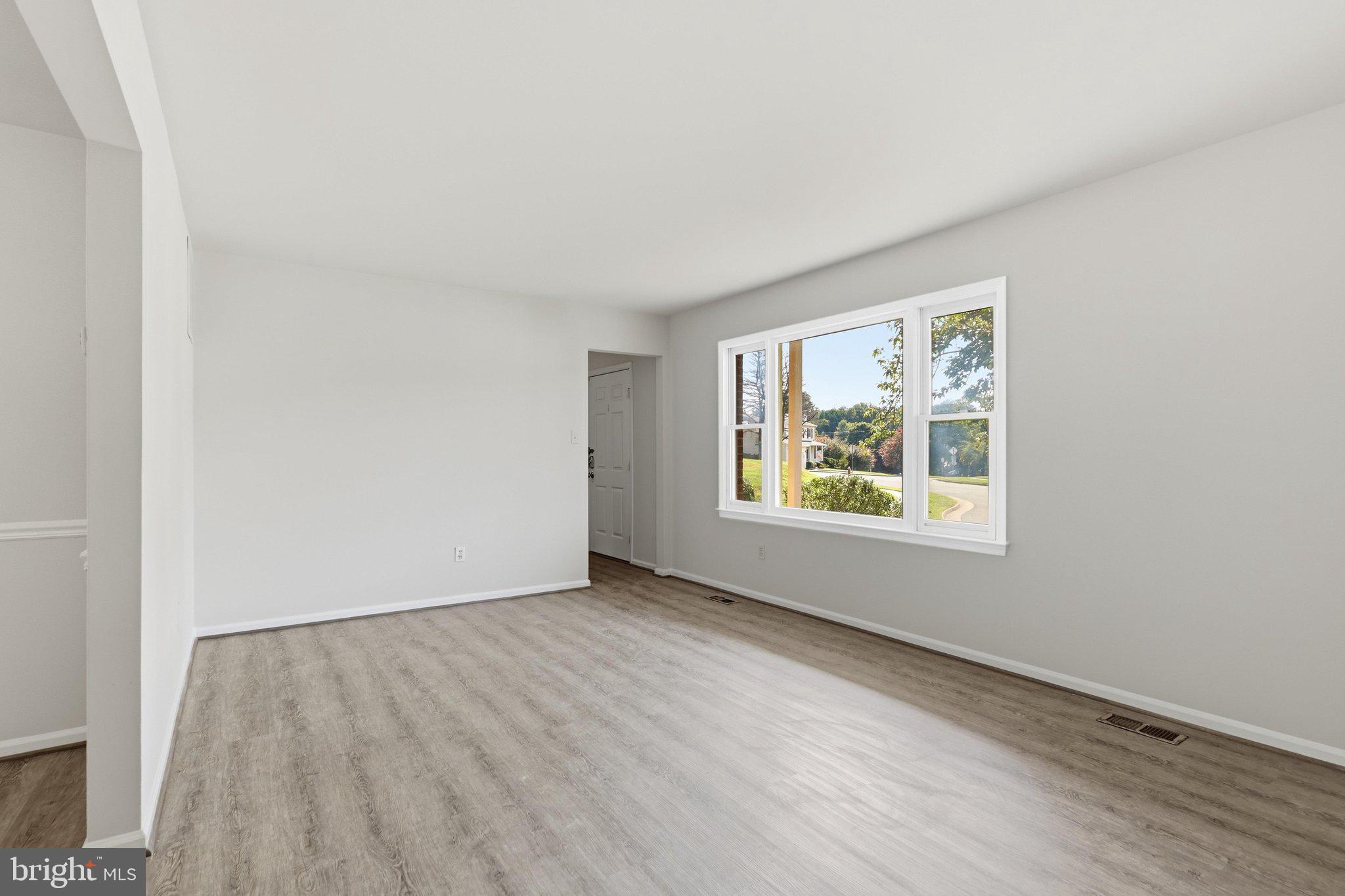 2998 STEVEN MARTIN DRIVE