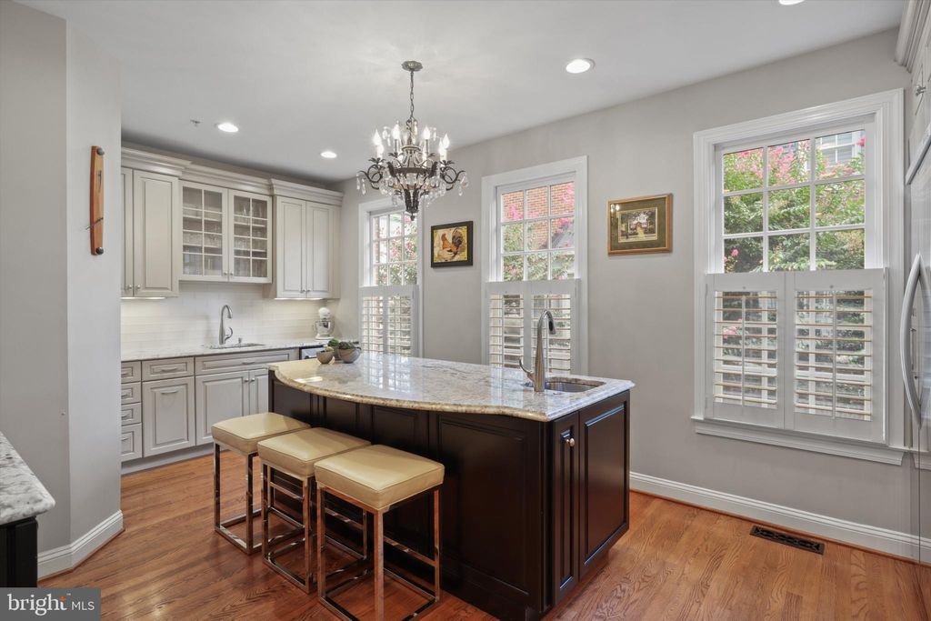 Photo of 1223 Roundhouse Lane, ALEXANDRIA, VA 22314 (MLS # VAAX2049386)