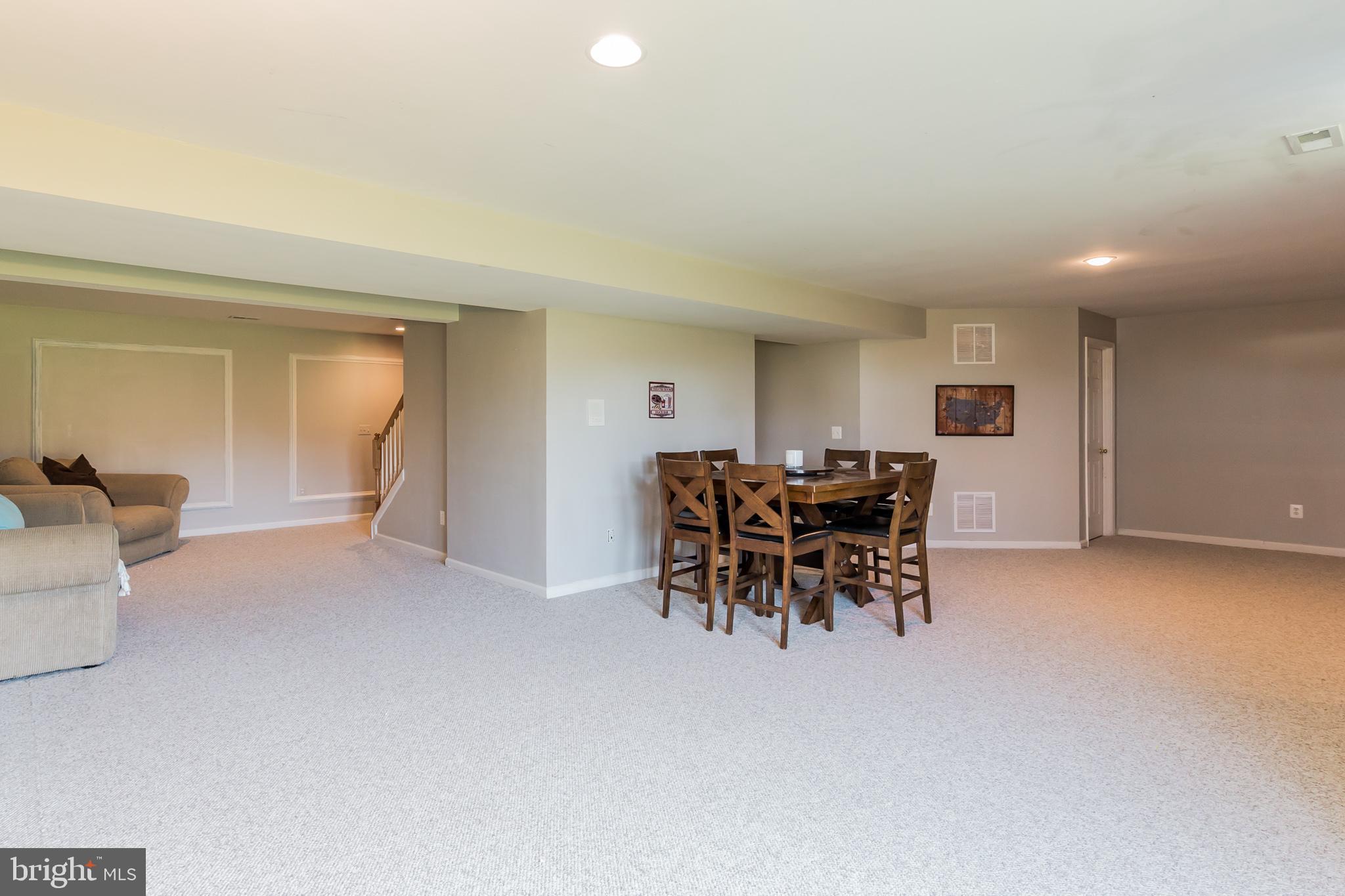 JONES FARM - Residential Lease