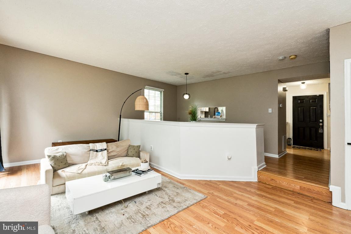 MILLWOOD TOWNE - PLAT TW - Residential