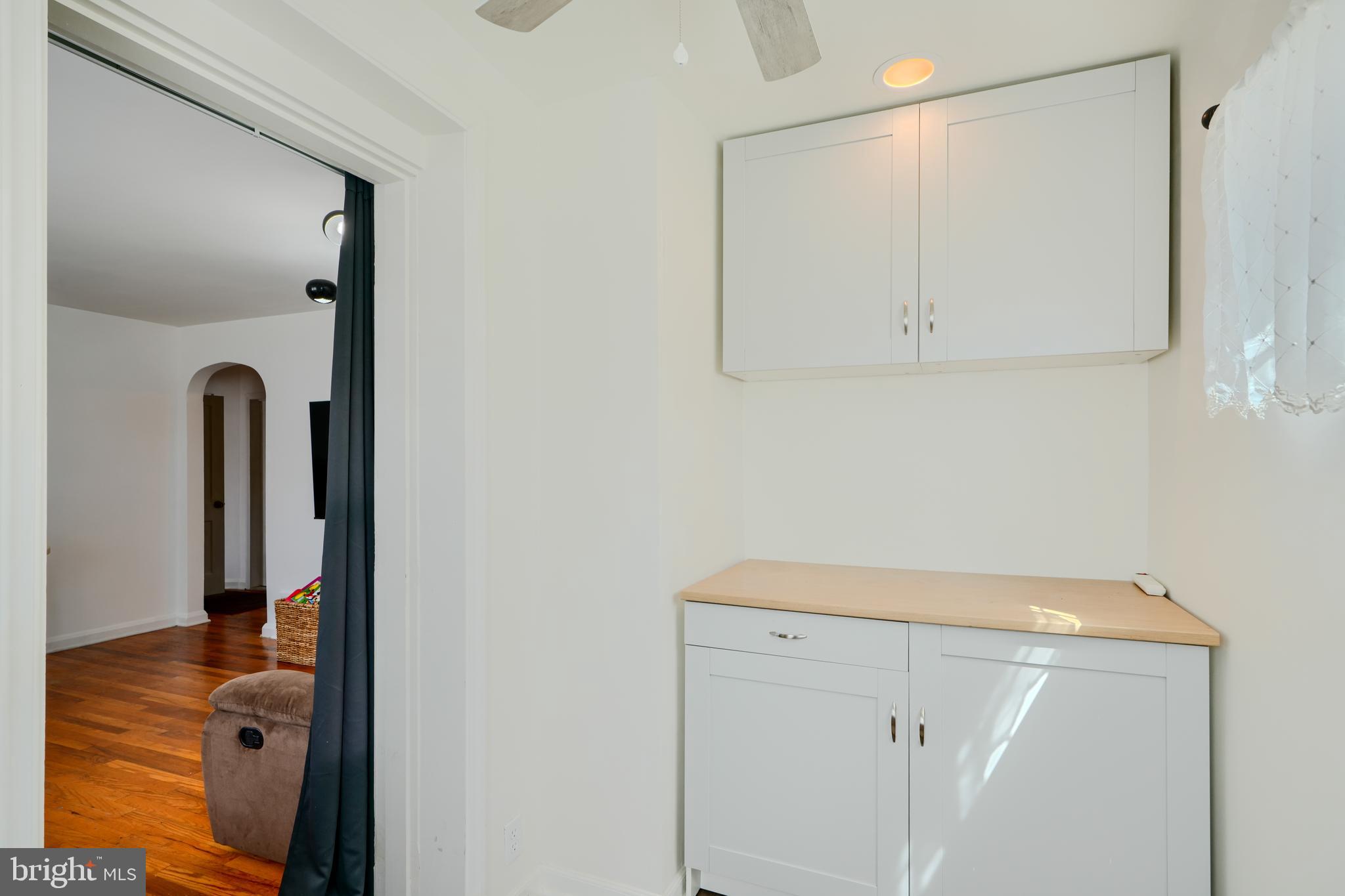 FAIRLAWN - Residential