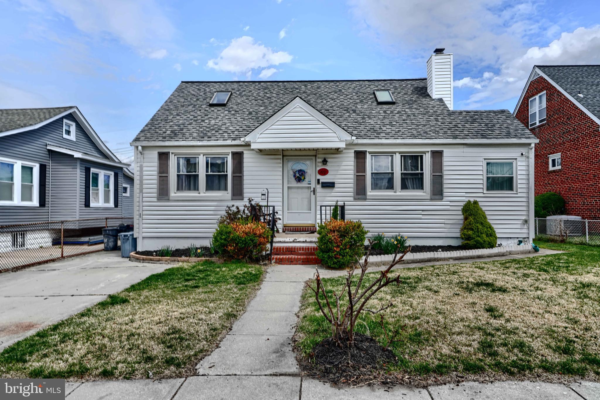 FAIRLAWN - Residential