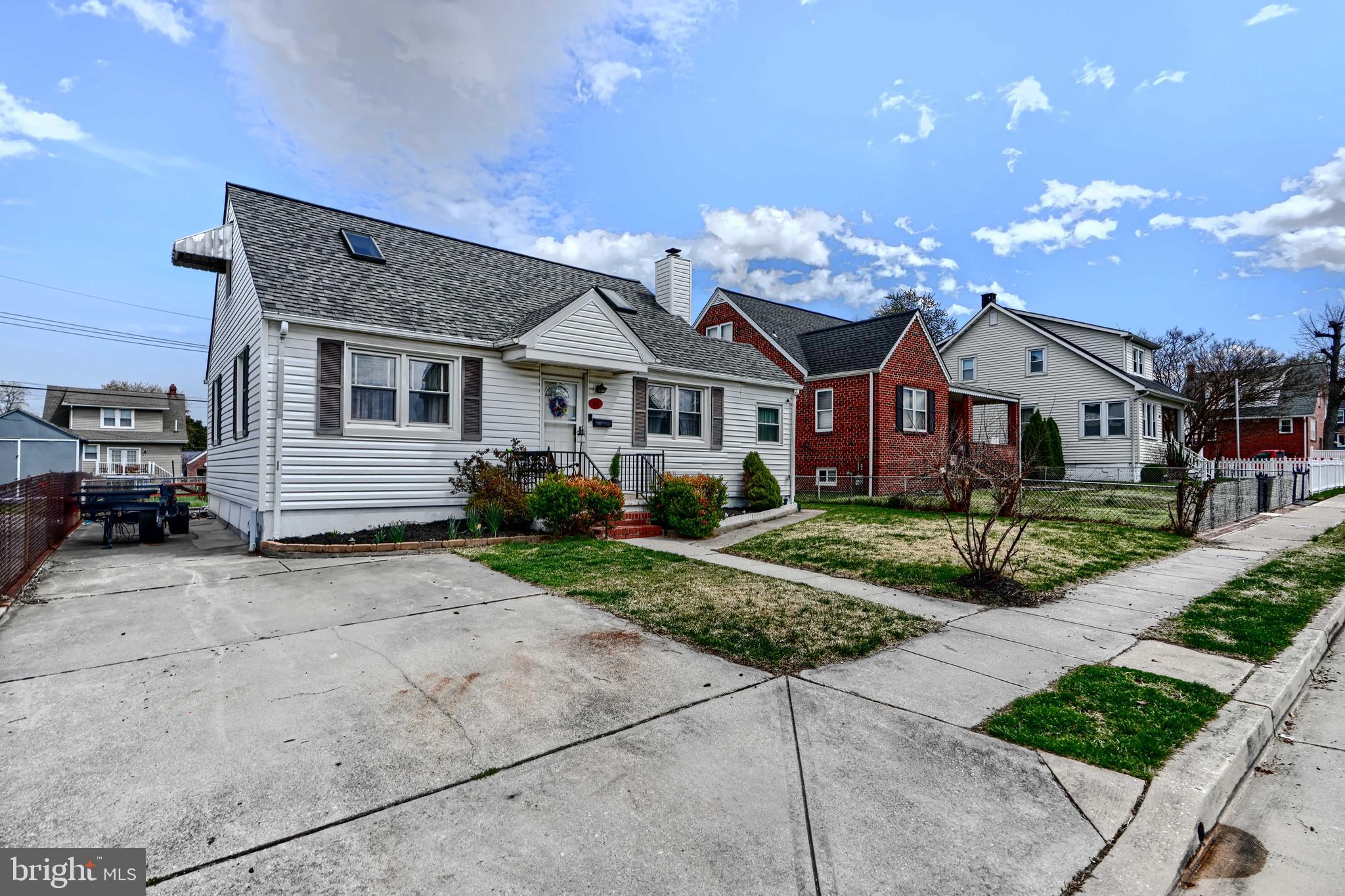 FAIRLAWN - Residential