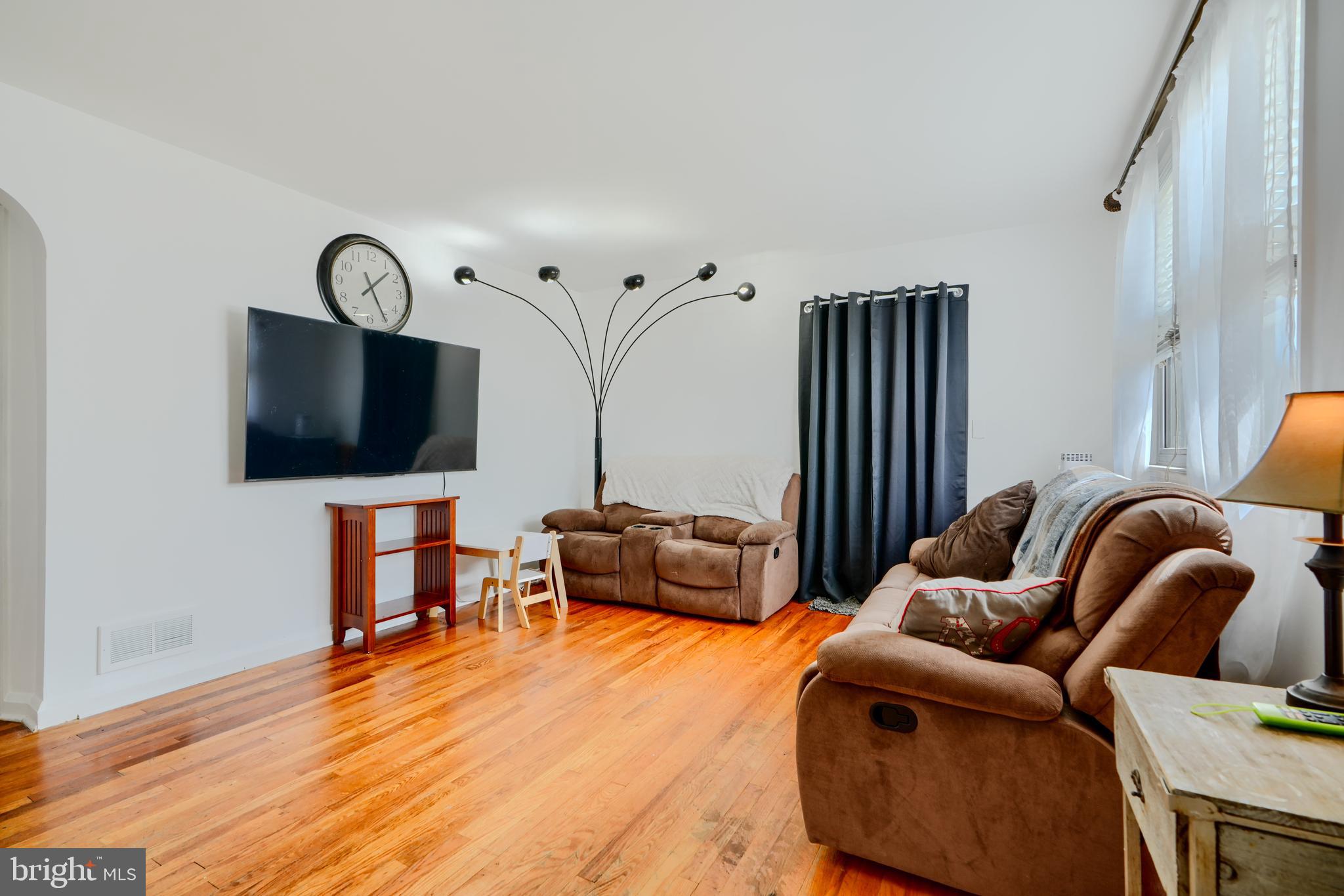 FAIRLAWN - Residential