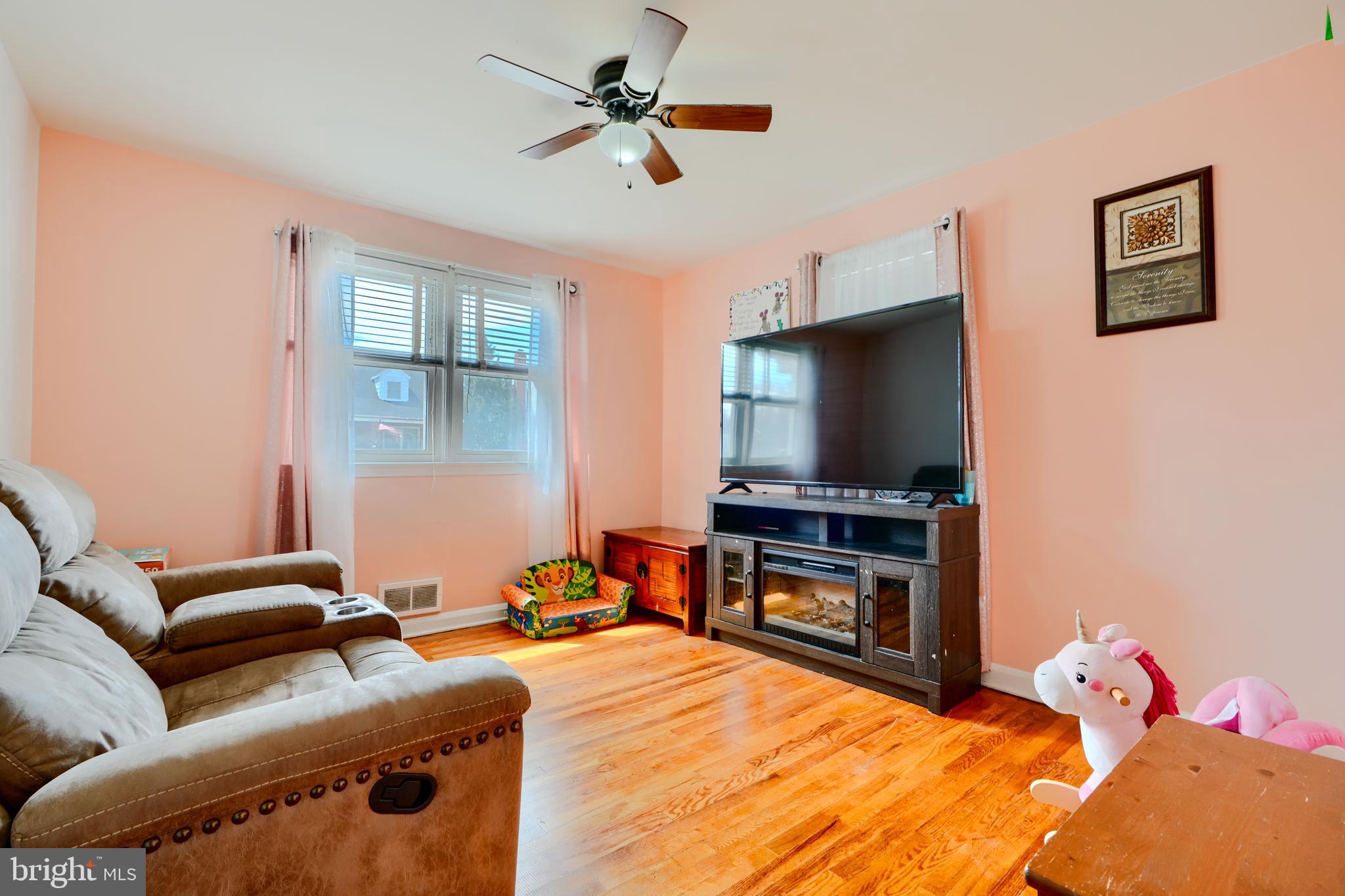 FAIRLAWN - Residential