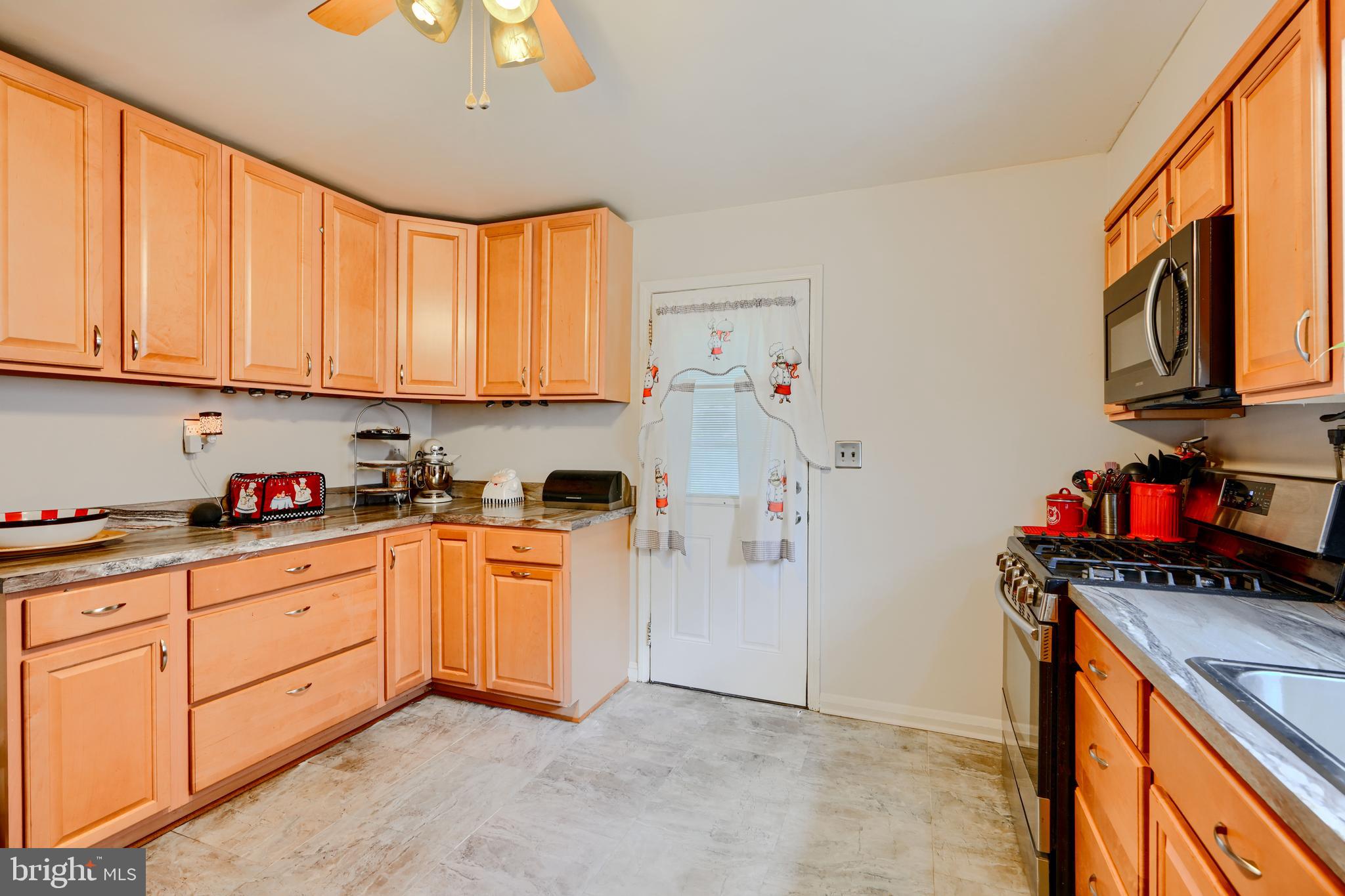 FAIRLAWN - Residential