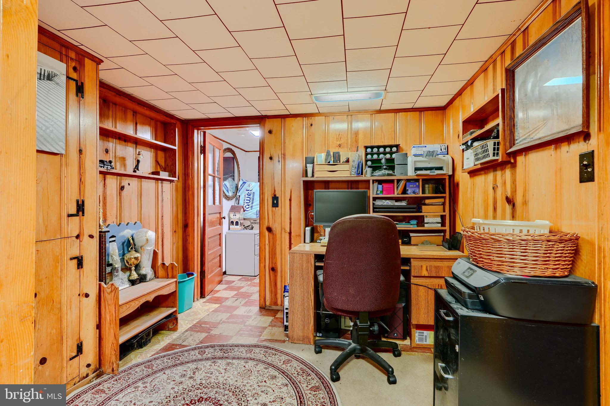 FAIRLAWN - Residential