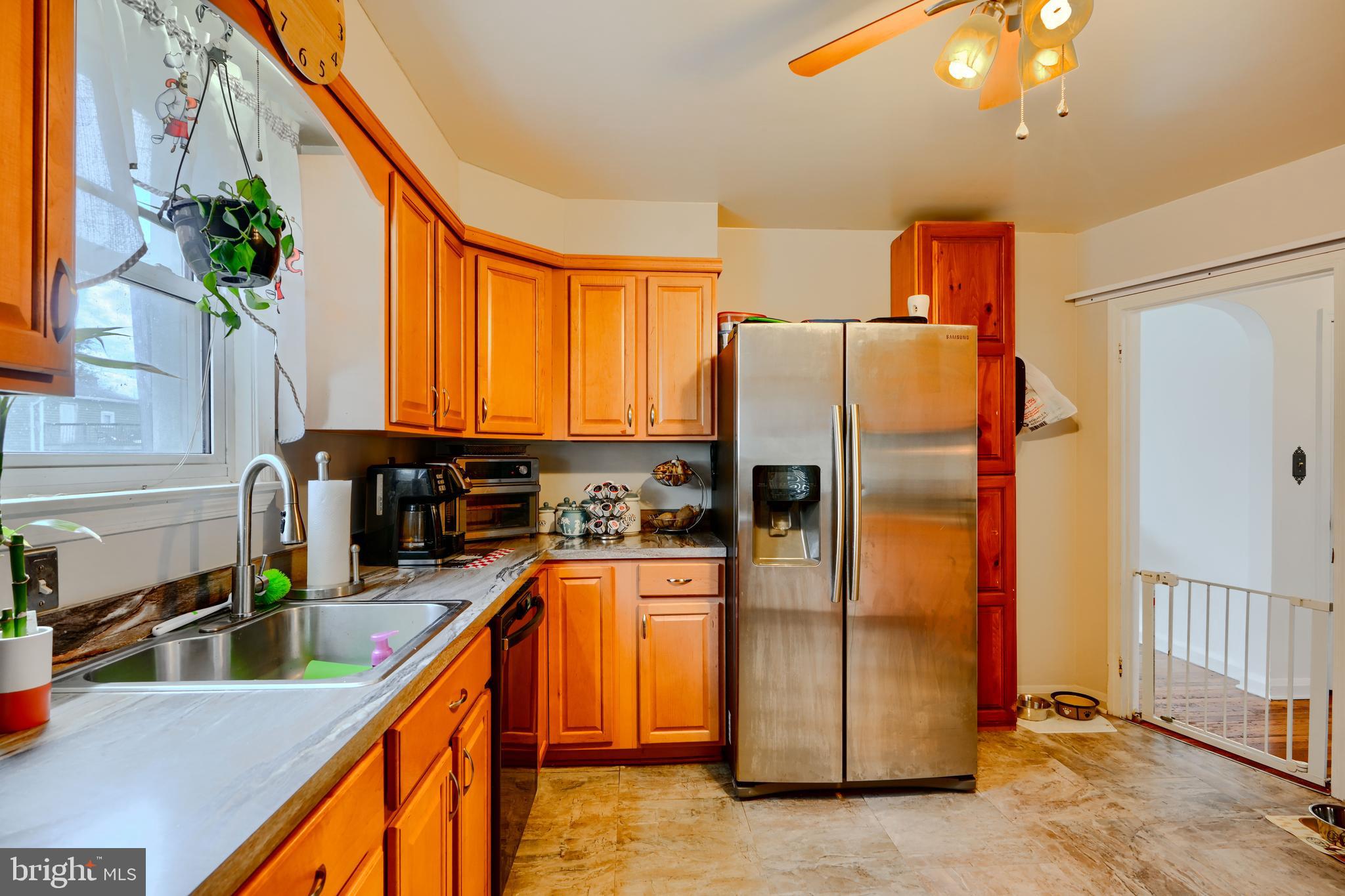 FAIRLAWN - Residential