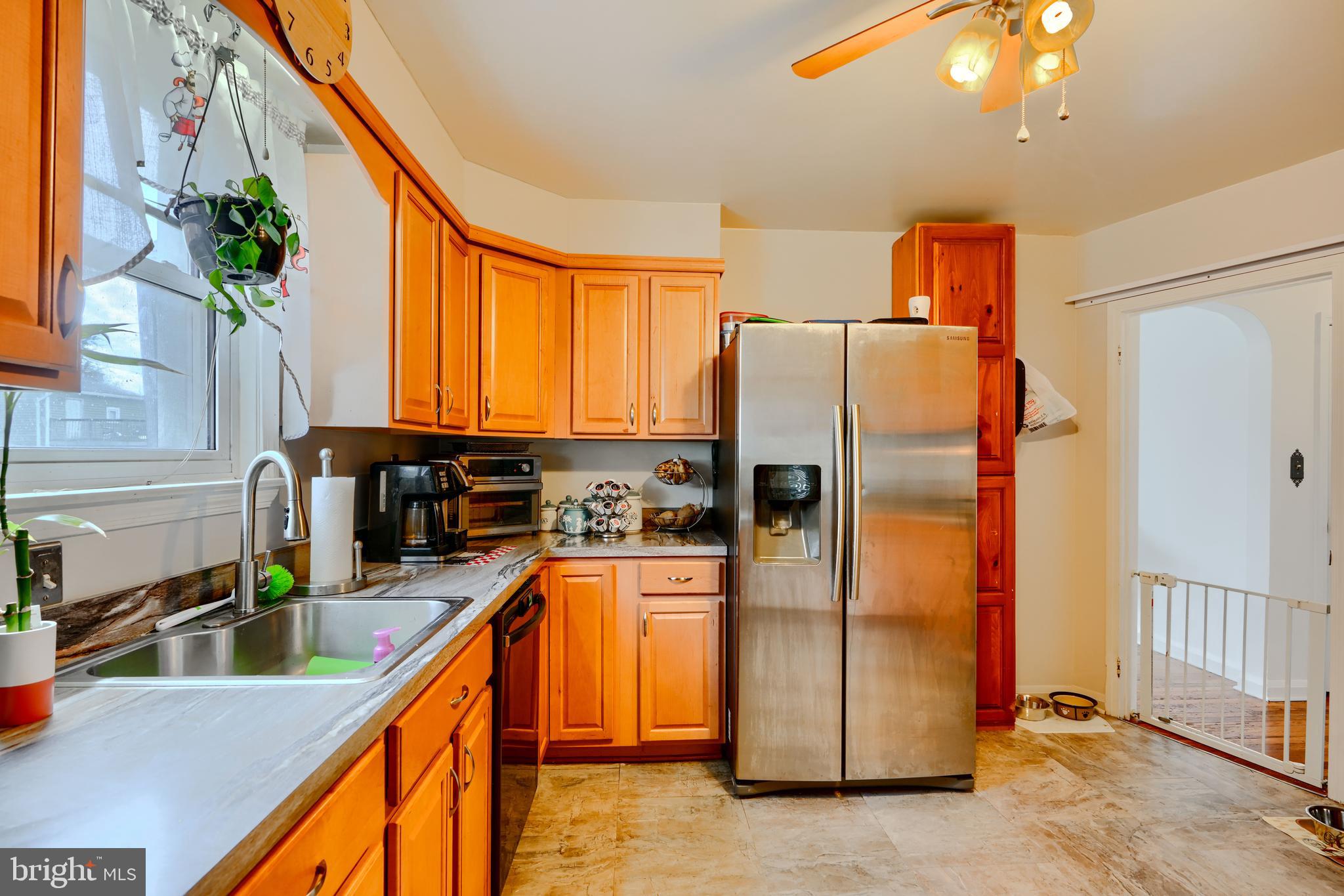 FAIRLAWN - Residential