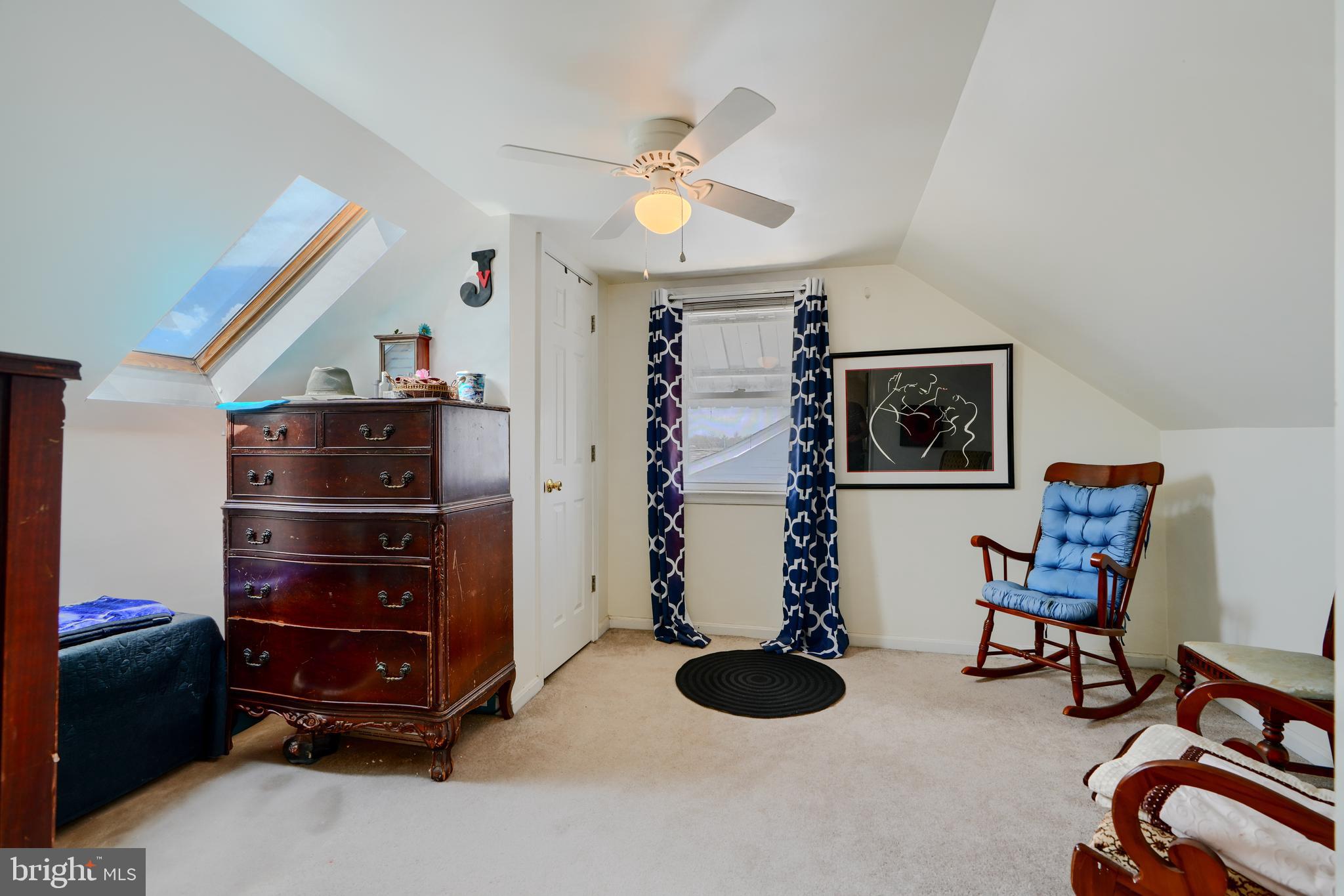 FAIRLAWN - Residential