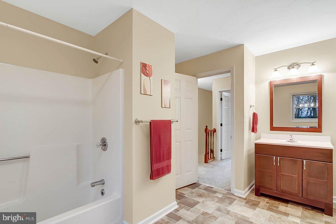 LAKE MEADE - Residential