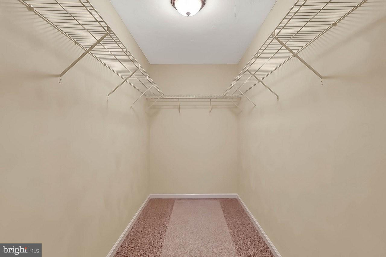 LAKE MEADE - Residential