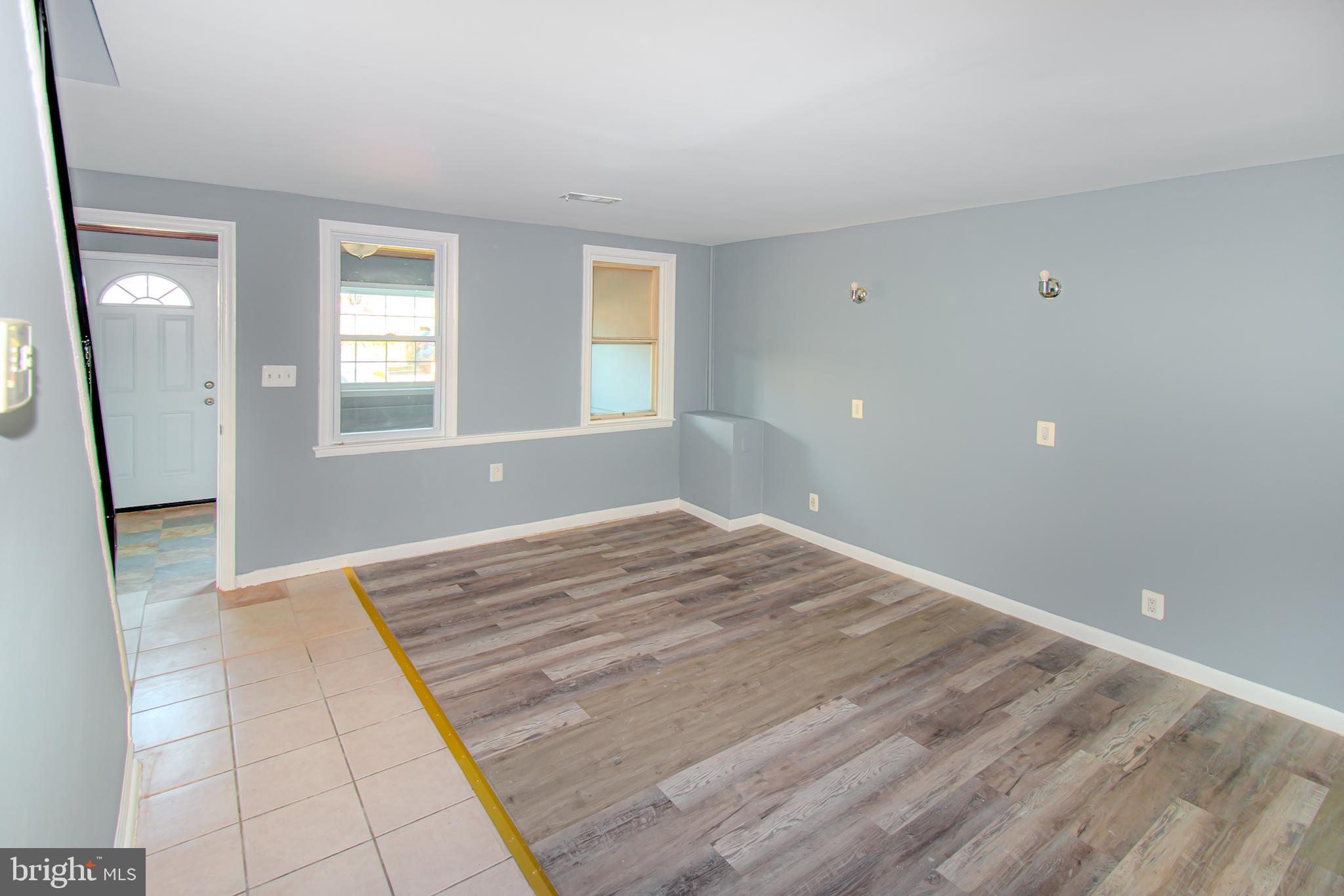 LAKELAND - Residential