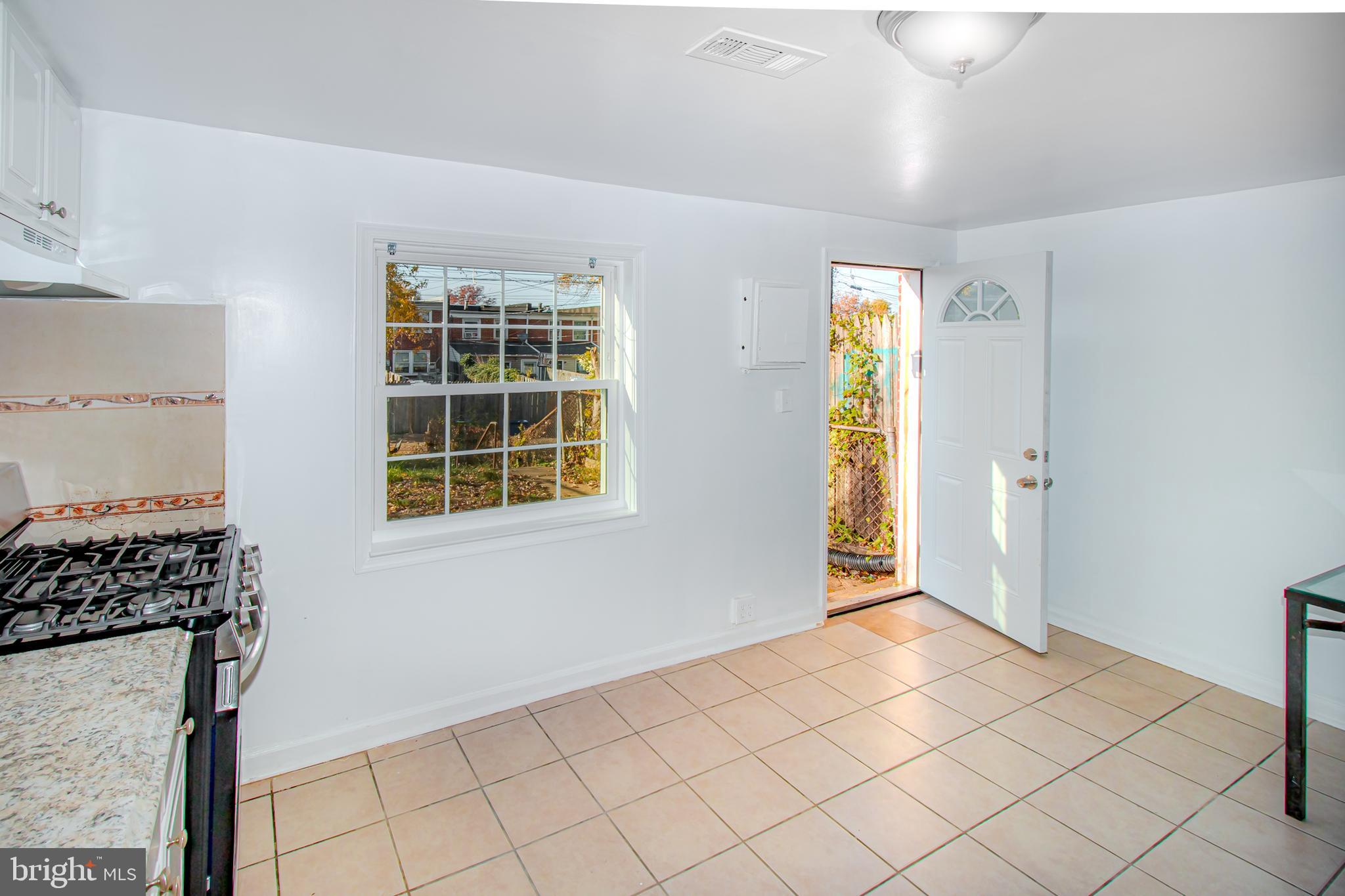 LAKELAND - Residential