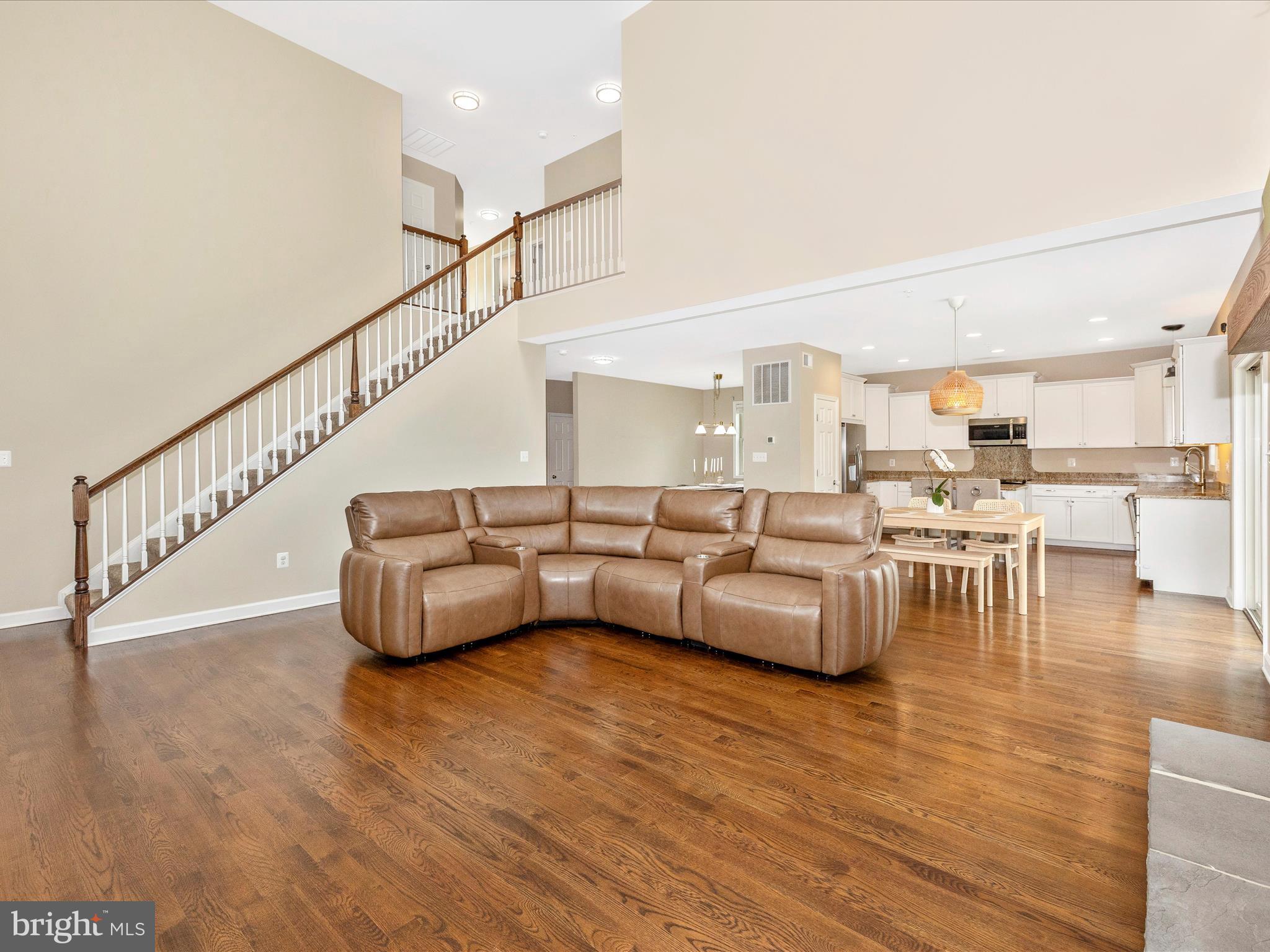 10807 FOREST EDGE PLACE